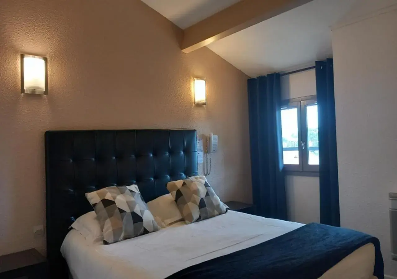 Budget Double Room in Les Jardins de L'Ocean - Climatisé Budget Double Room in Les Jardins de L'Ocean - Climatisé