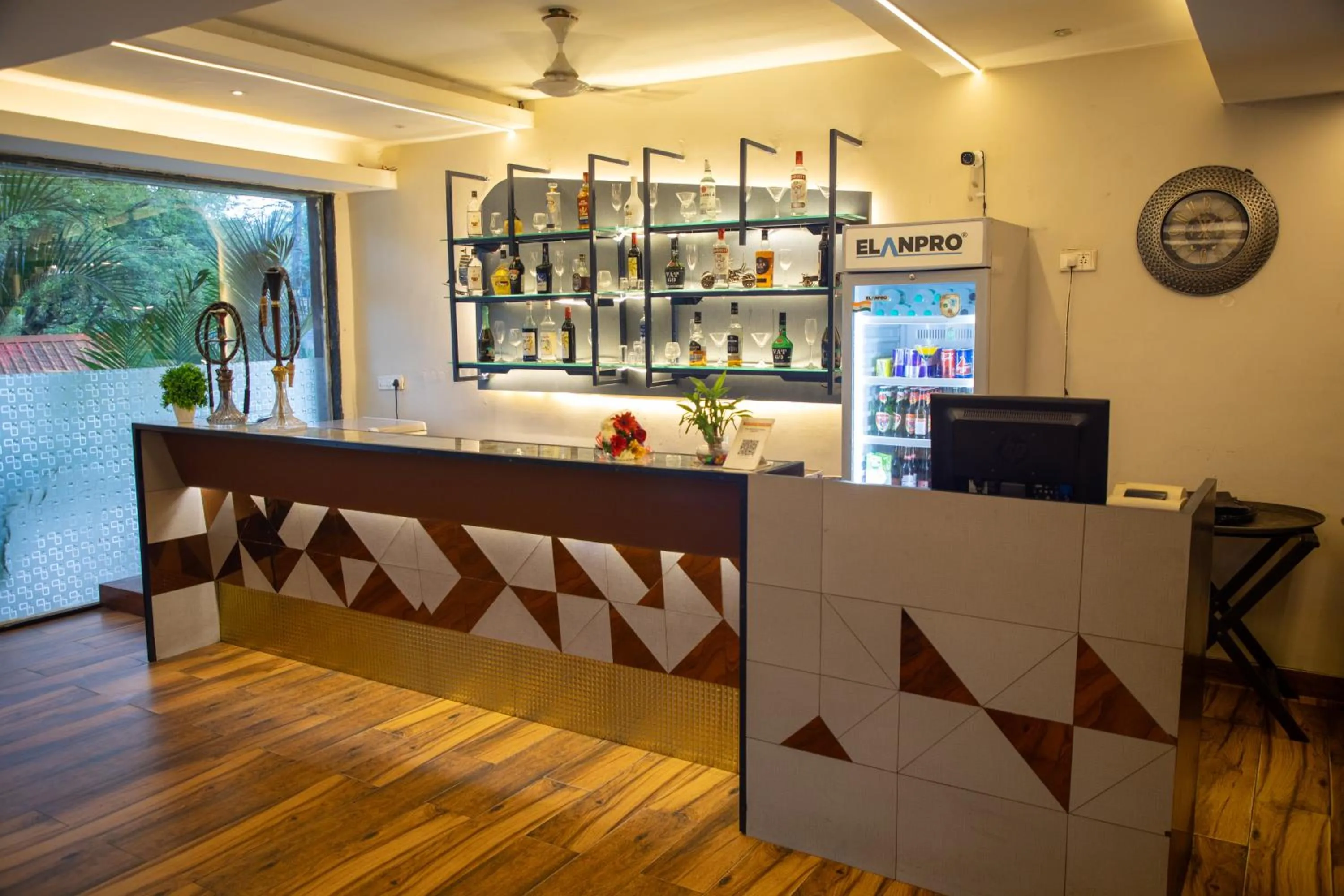 Lounge or bar in BELLS BEACH RESORT , A Unit of Resort De Balneaire