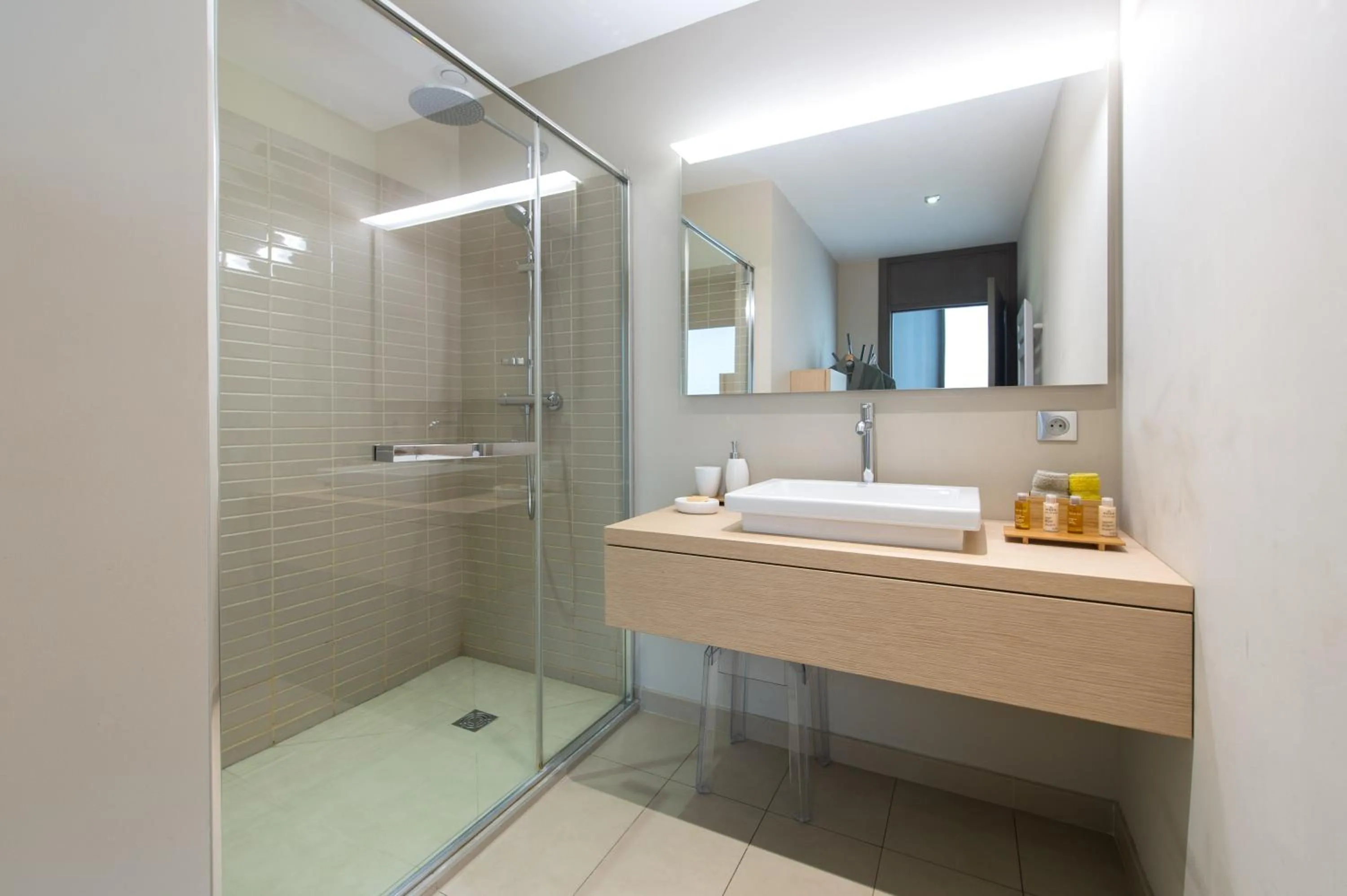 Shower in Domaine Rampale