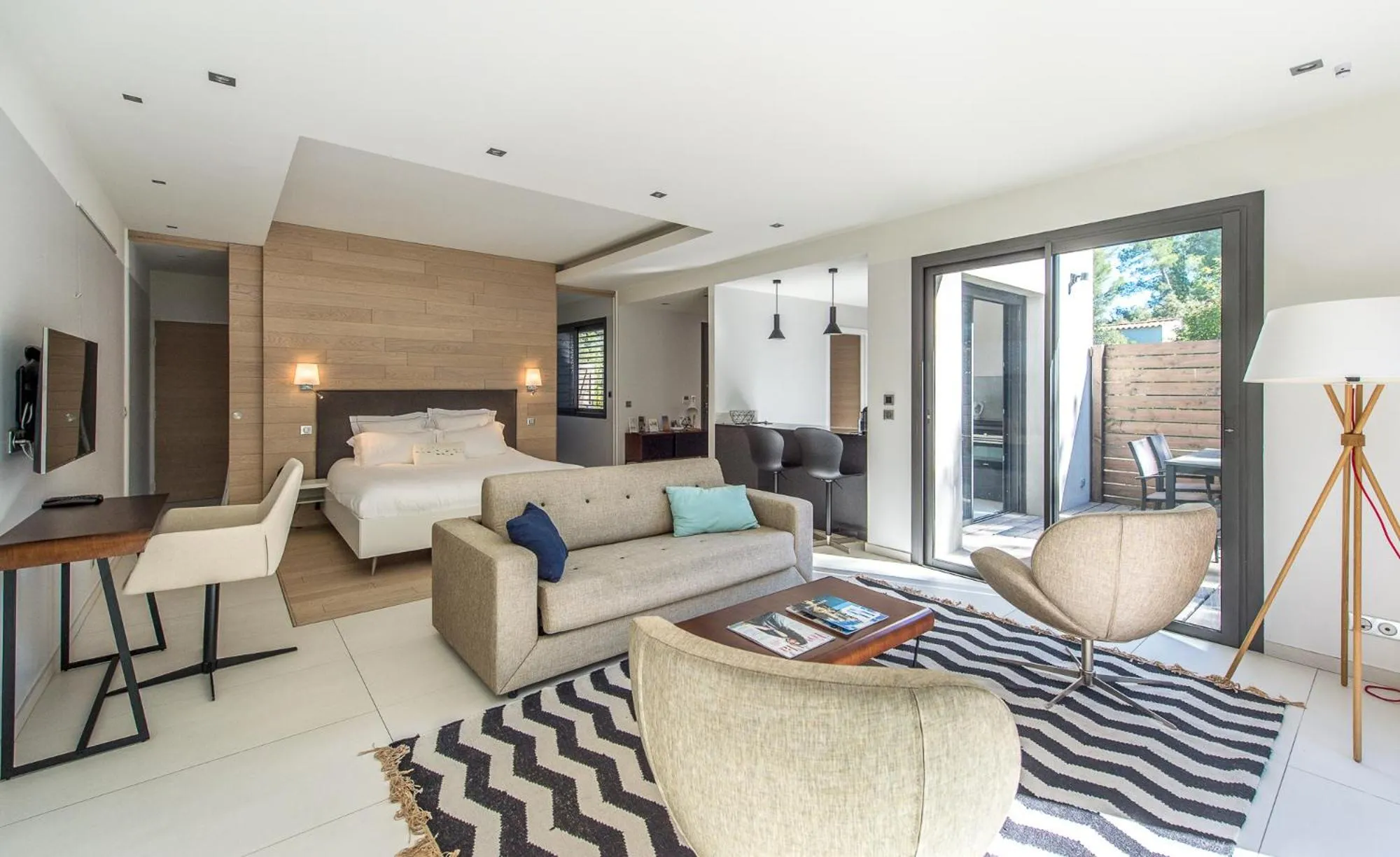 Photo of the whole room, Bed in Domaine Rampale