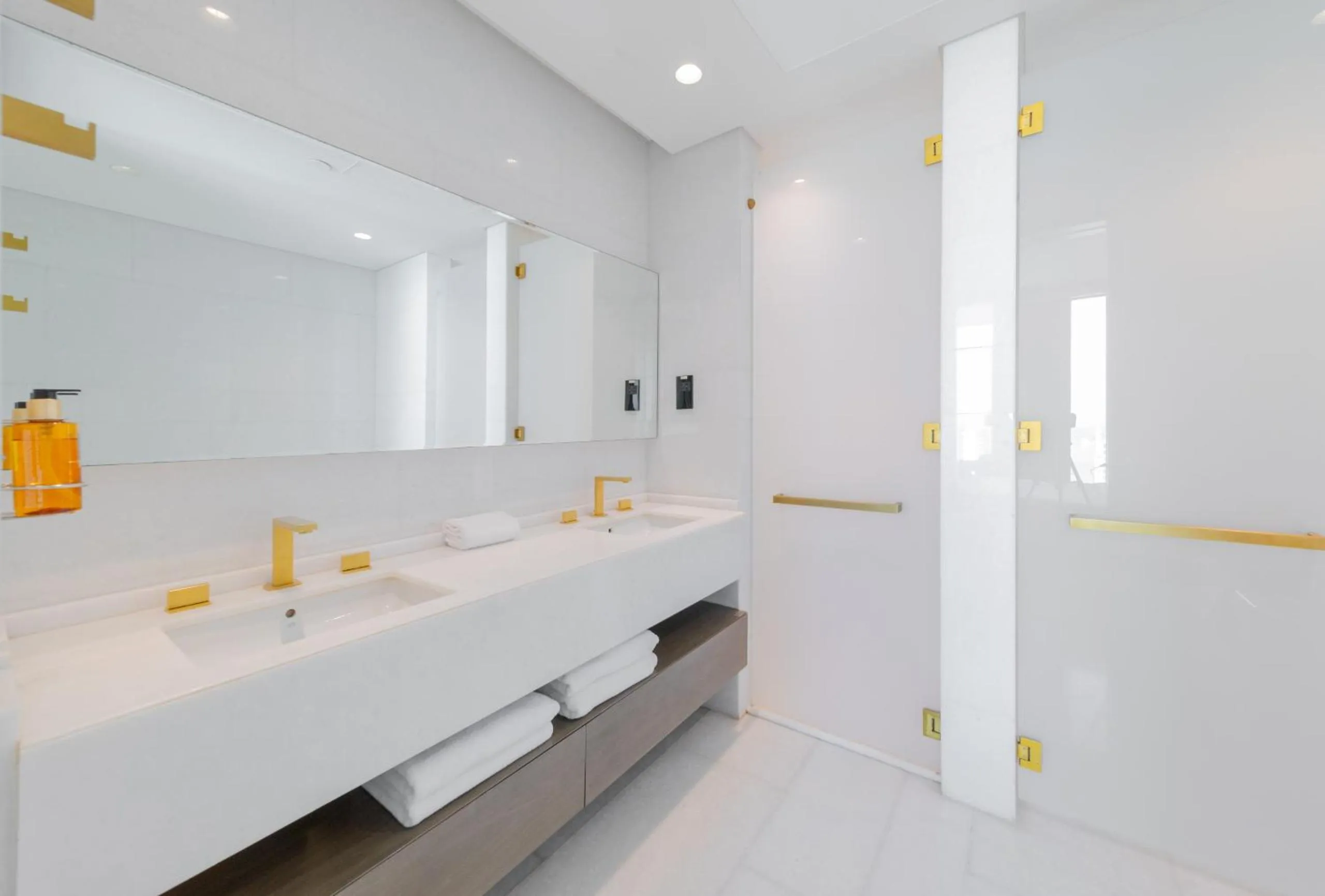 Bathroom in EDEN'S Homes & Villas - FIVE Palm Residences