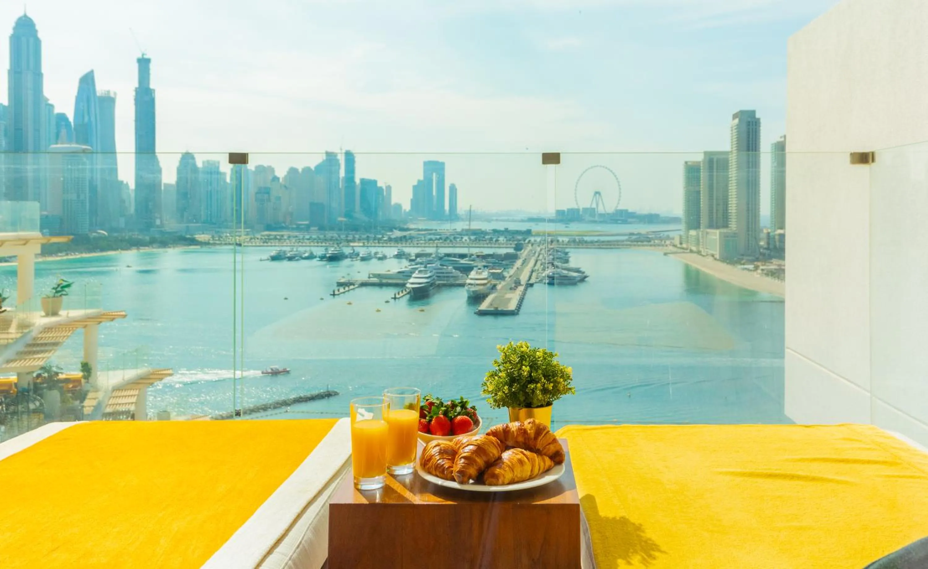 Balcony/Terrace in EDEN'S Homes & Villas - FIVE Palm Residences