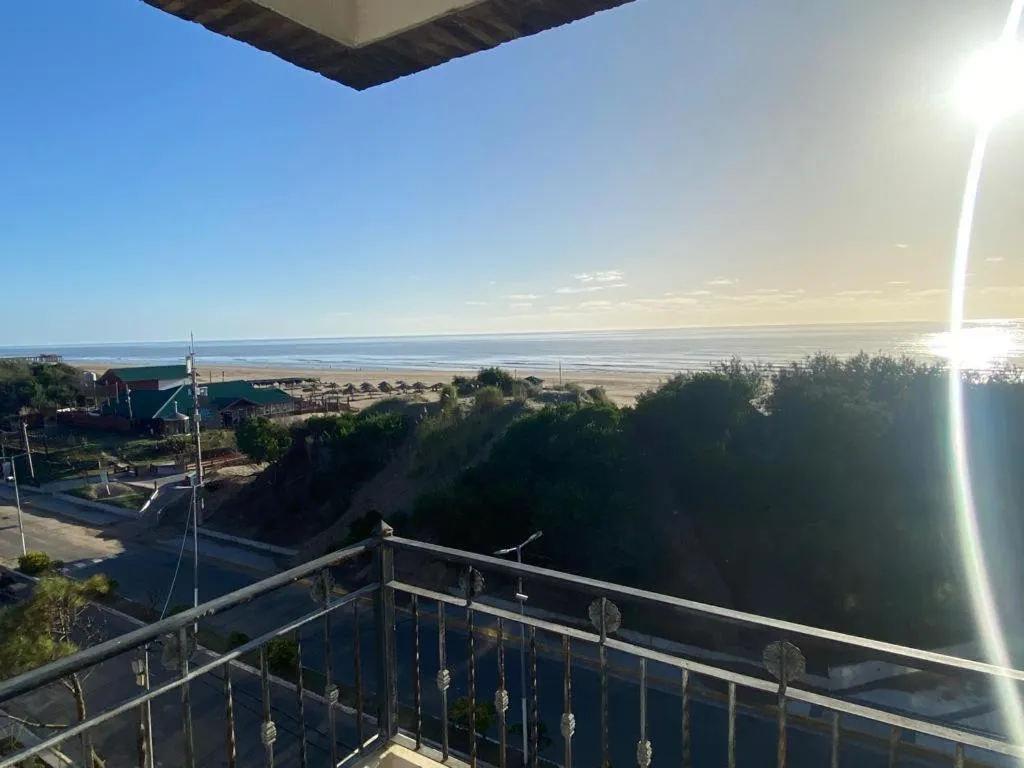 Costanera Mar Hotel & Suites