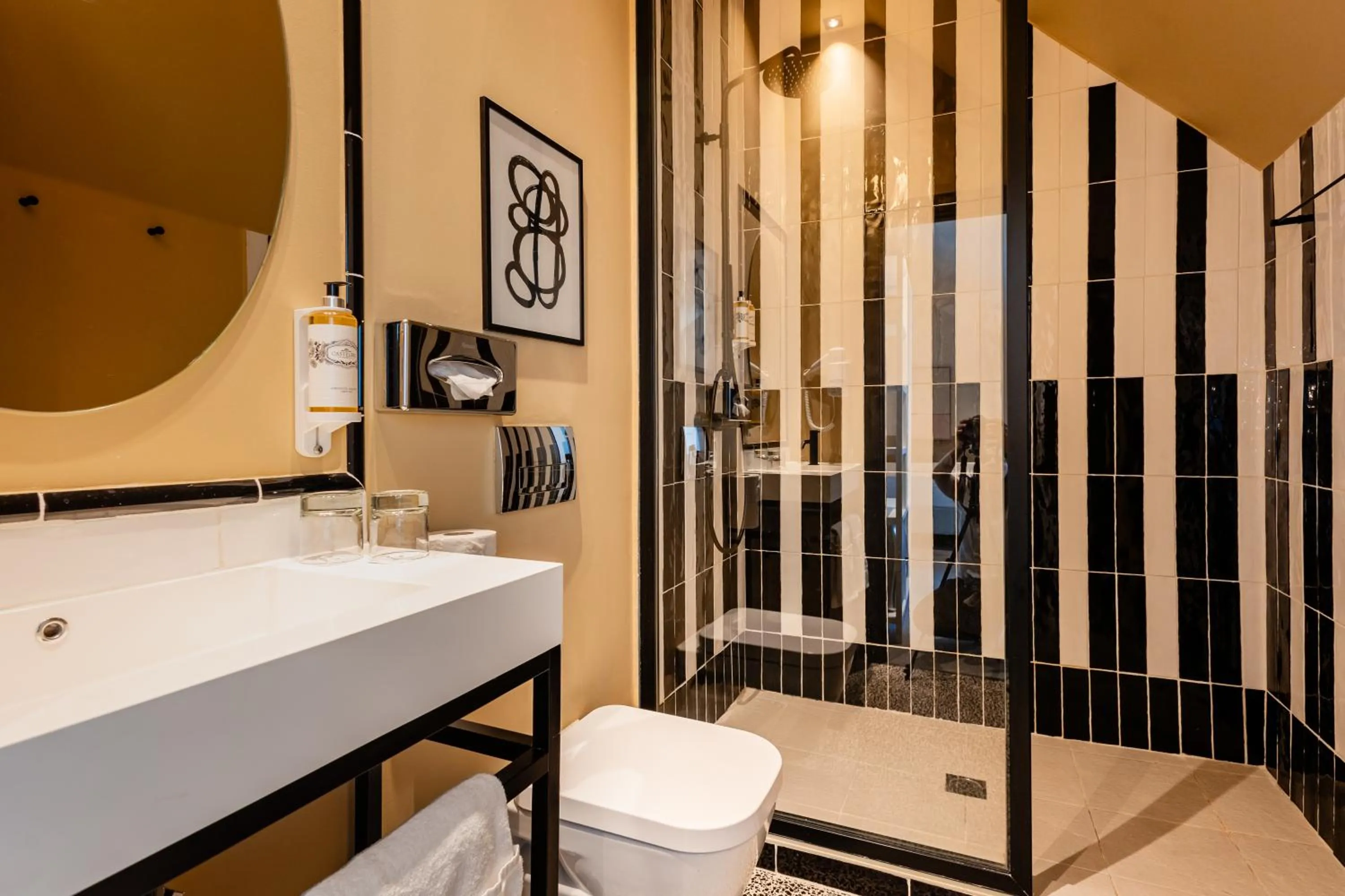 Shower in Pousada Vila Real Santo Antonio