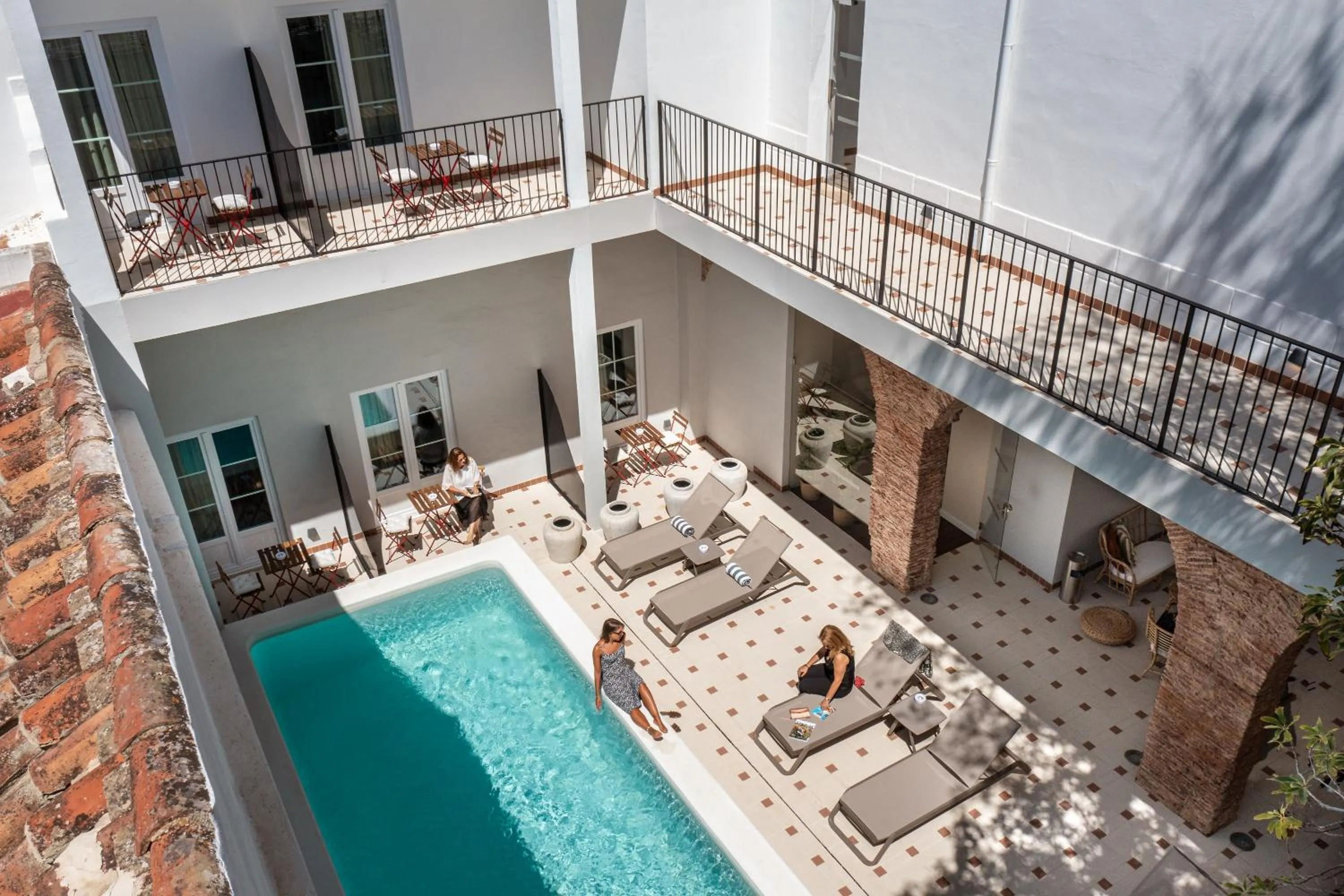 Swimming pool in Pousada Vila Real Santo Antonio