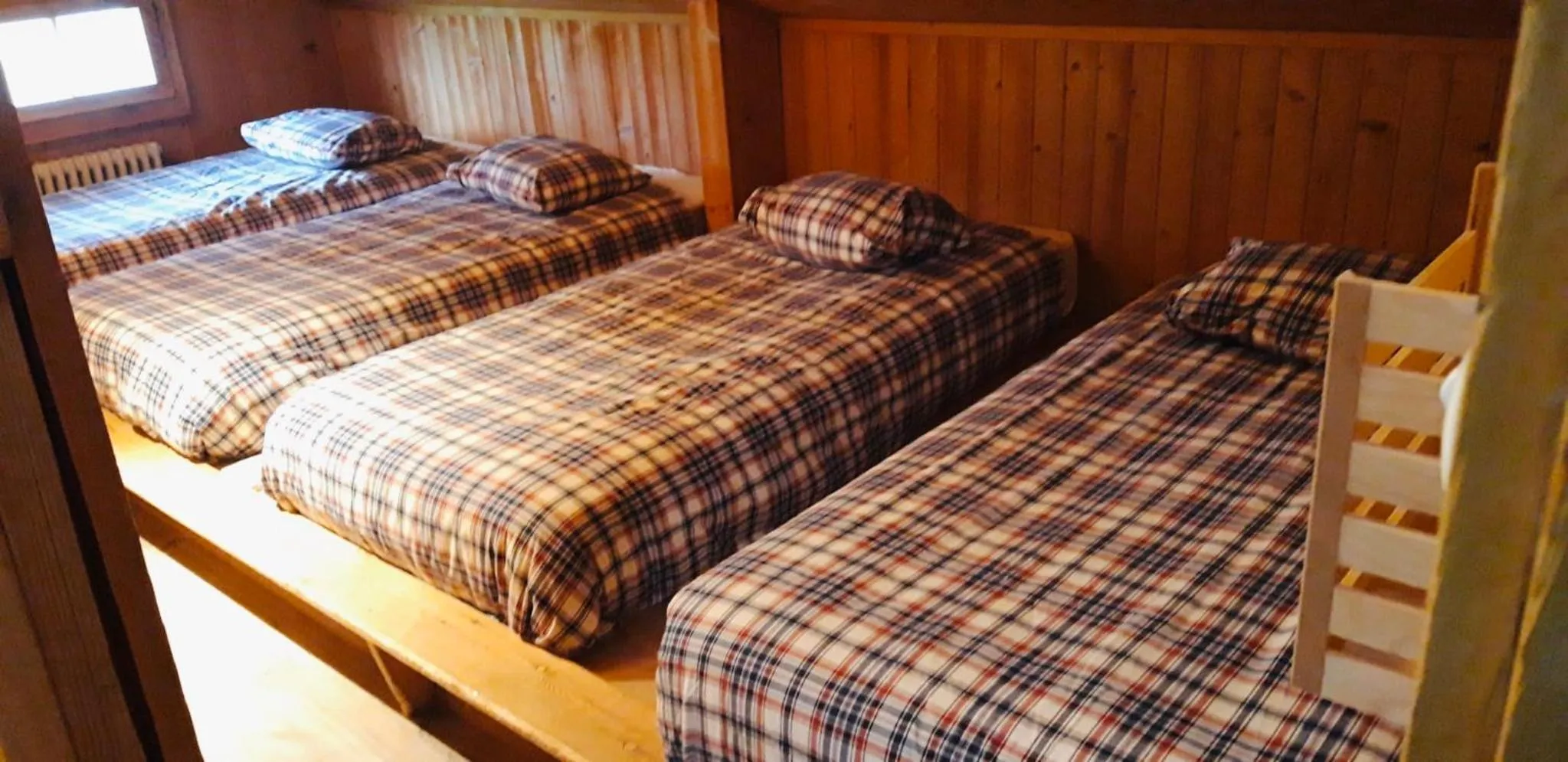 Bed in Freeride Hostel