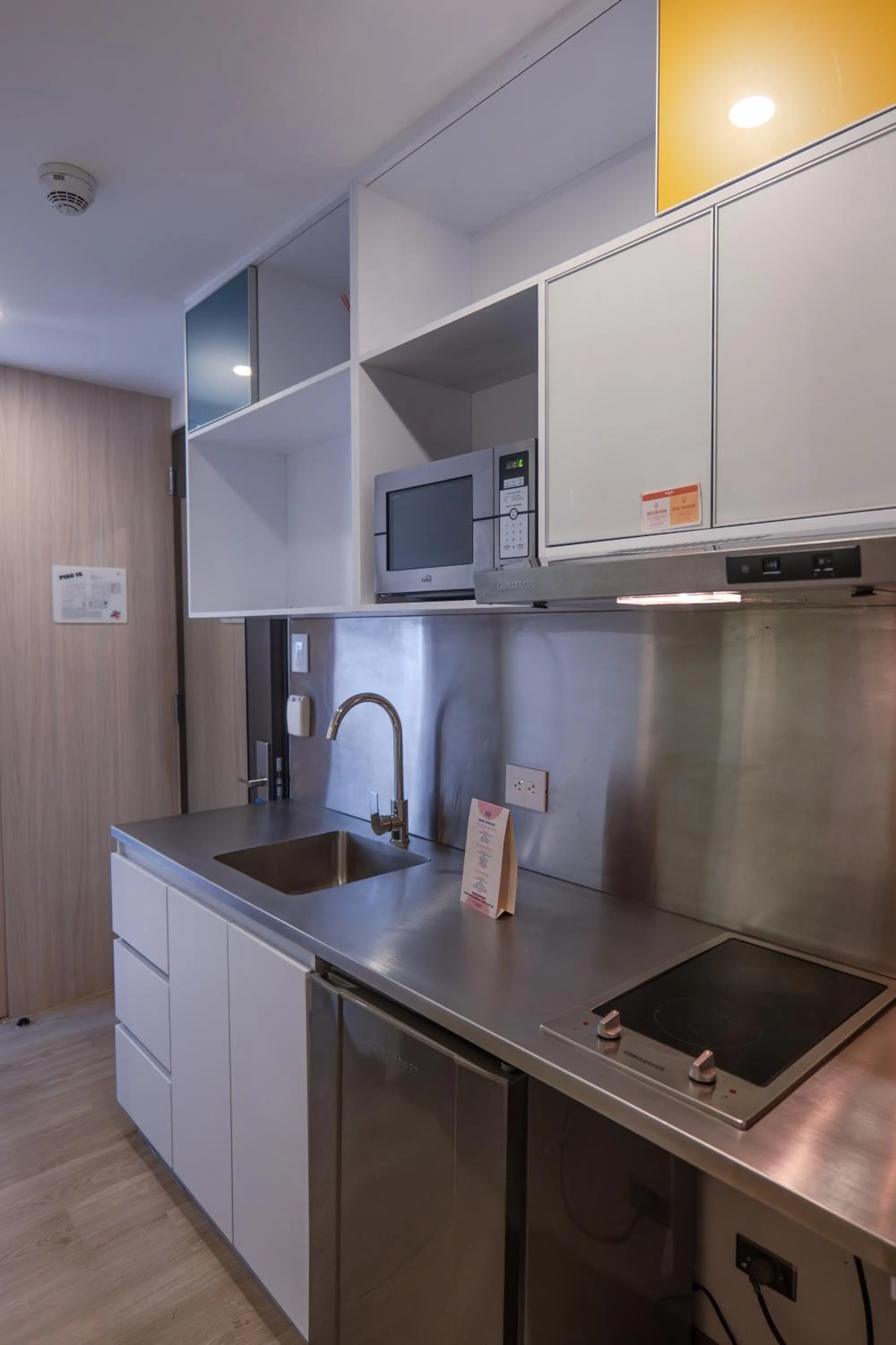 Kitchen or kitchenette in Spotty Bogotá Centro