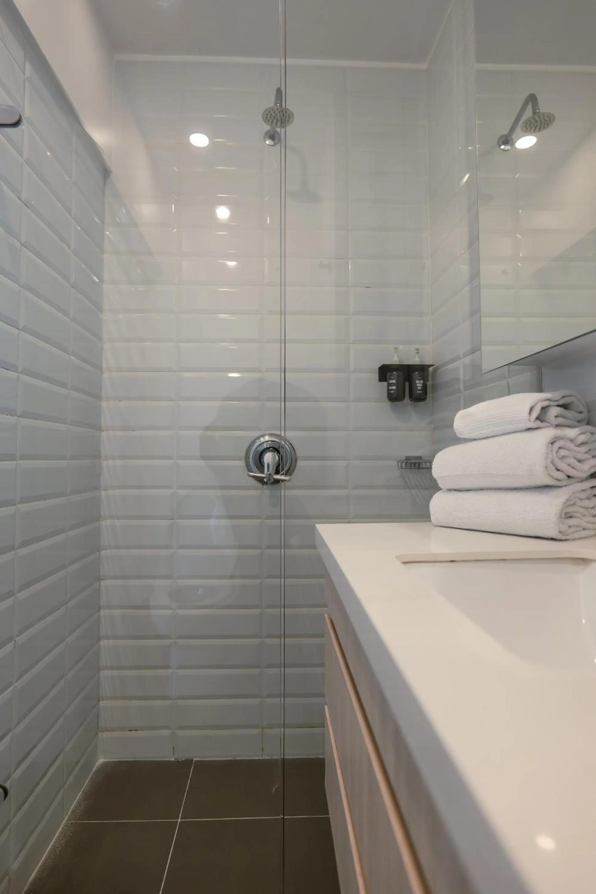 Shower in Spotty Bogotá Centro