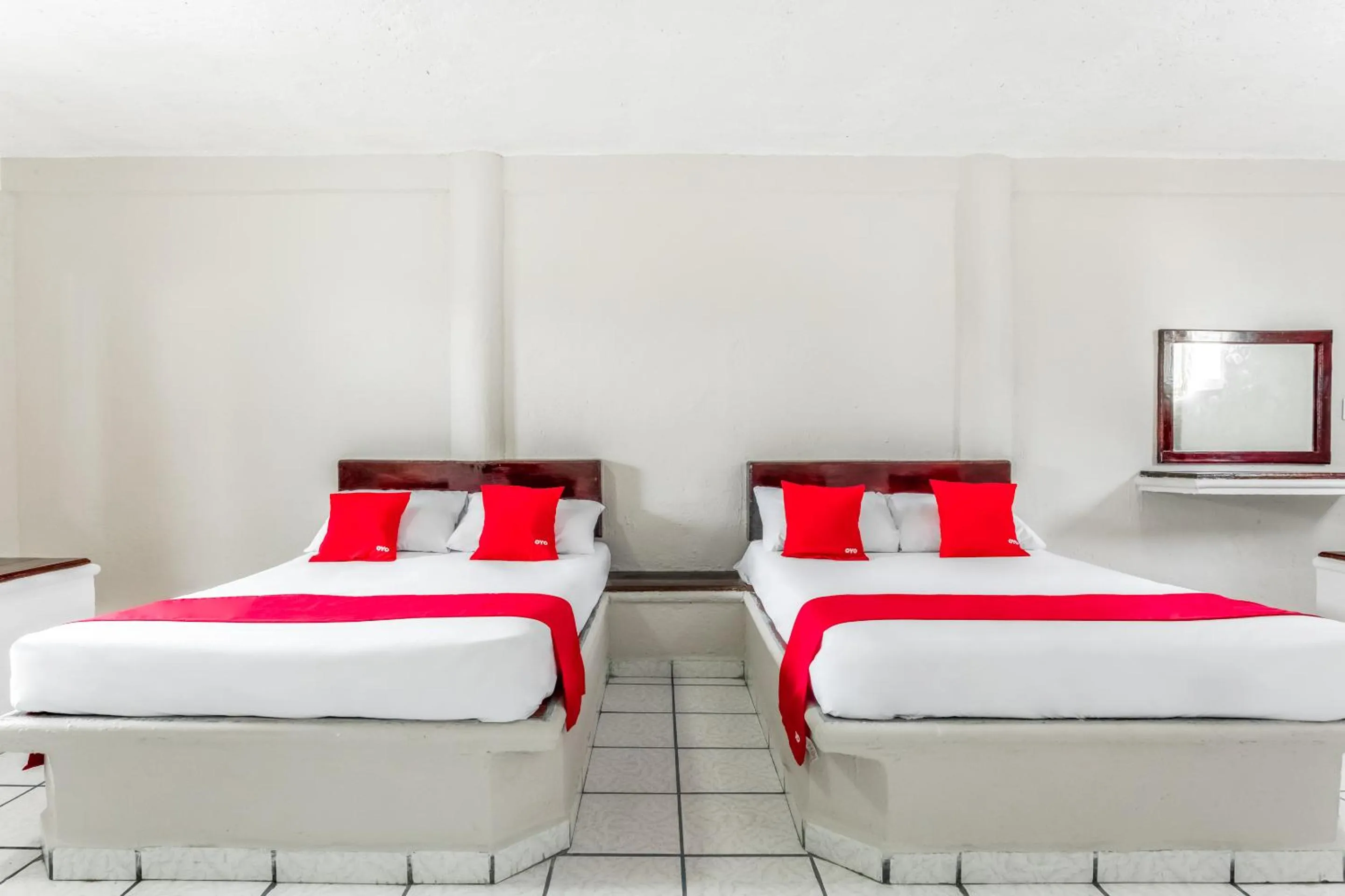 Standard Two Beds  in OYO Hotel Jaguar