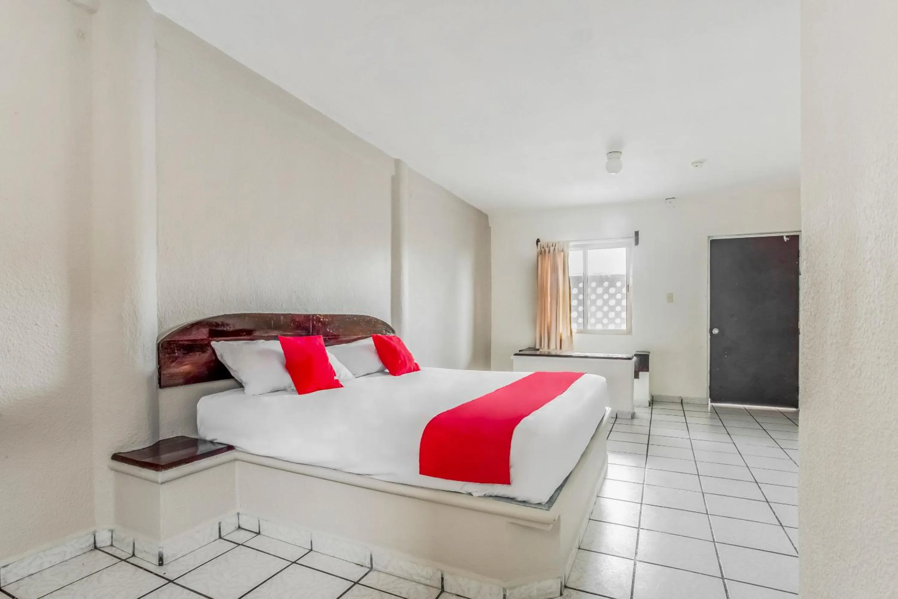 Bedroom in OYO Hotel Jaguar