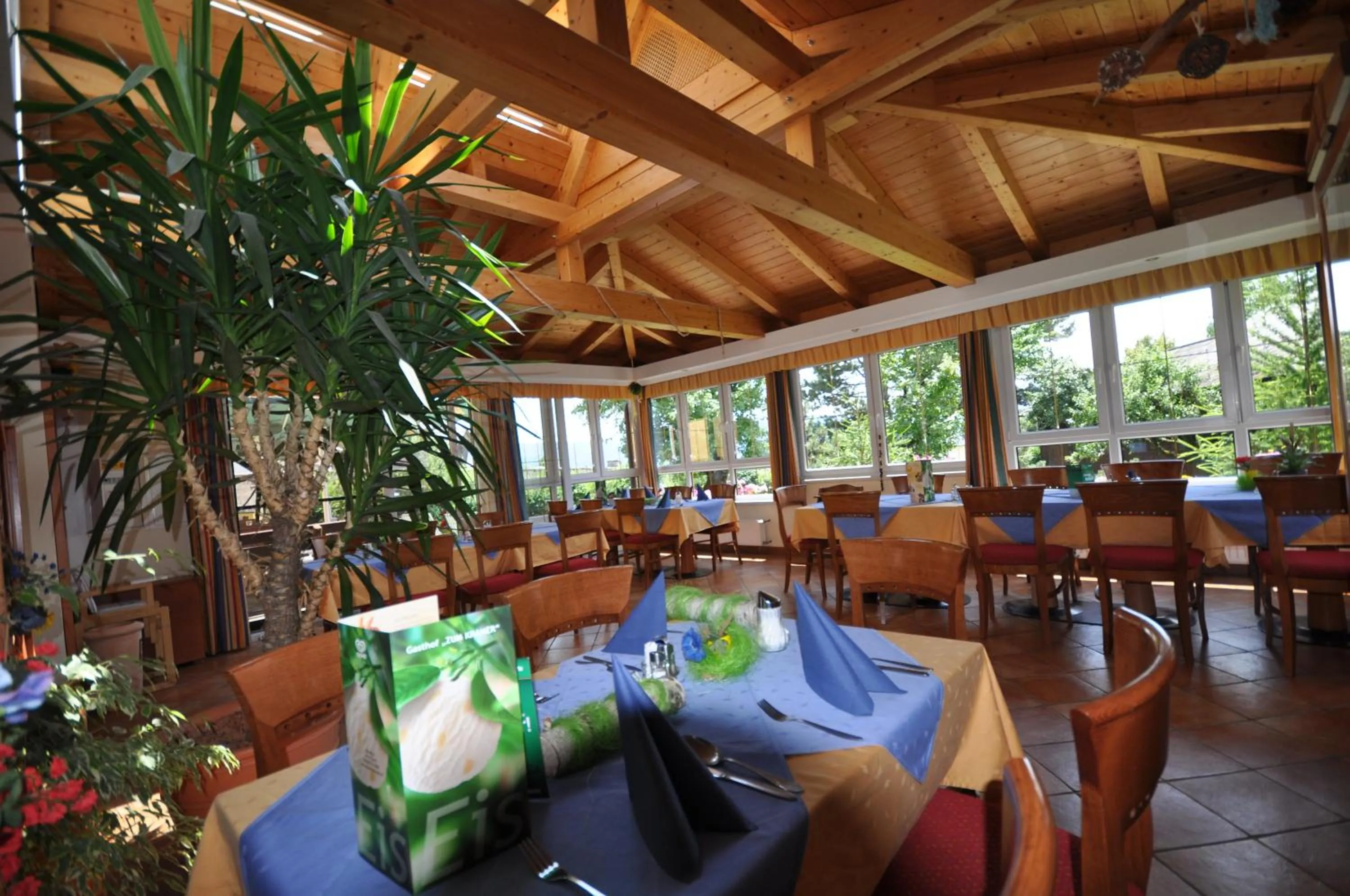 Restaurant/places to eat in Gasthof Zum Kramer