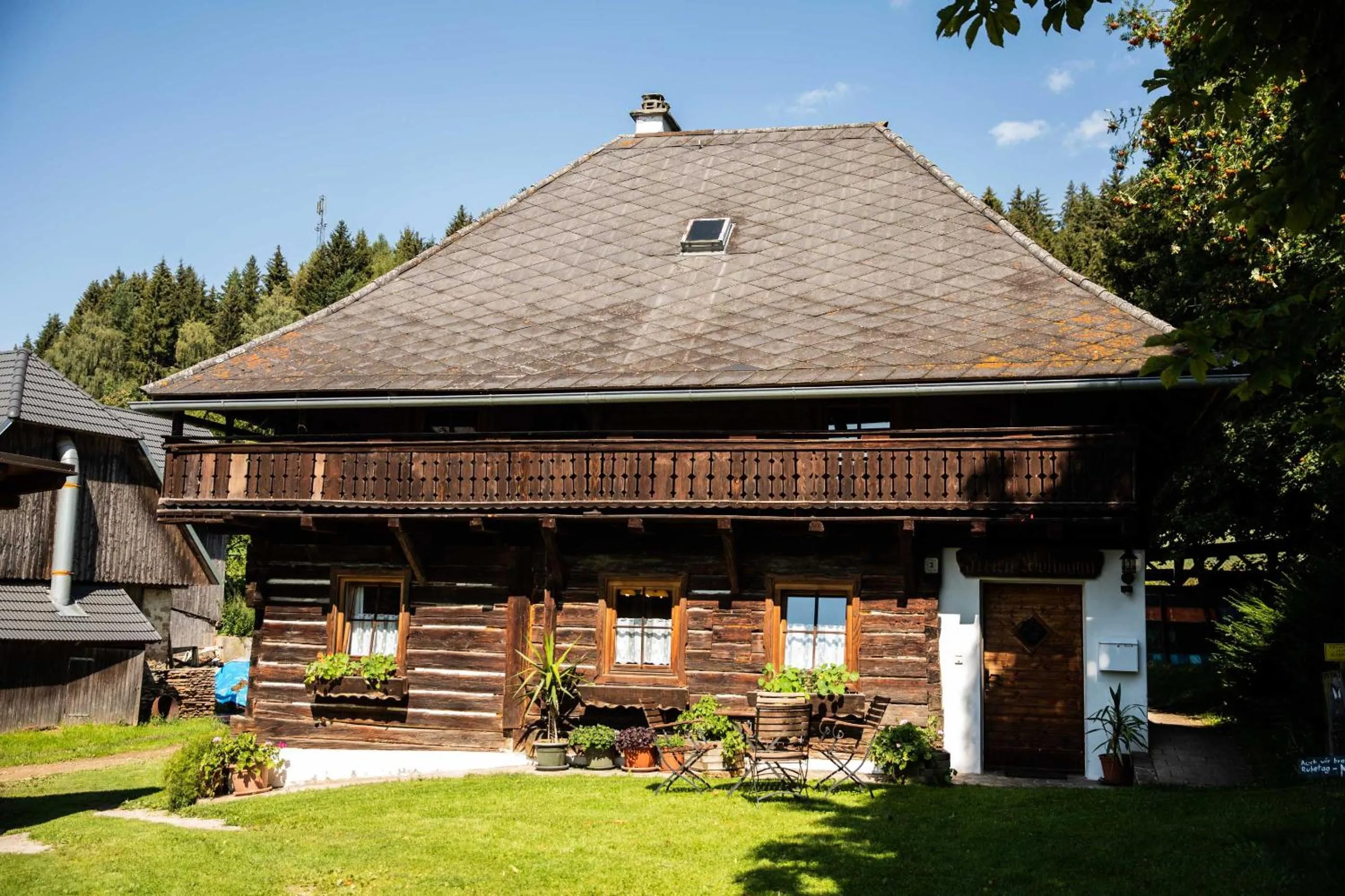 Property building in Gasthof Zum Kramer