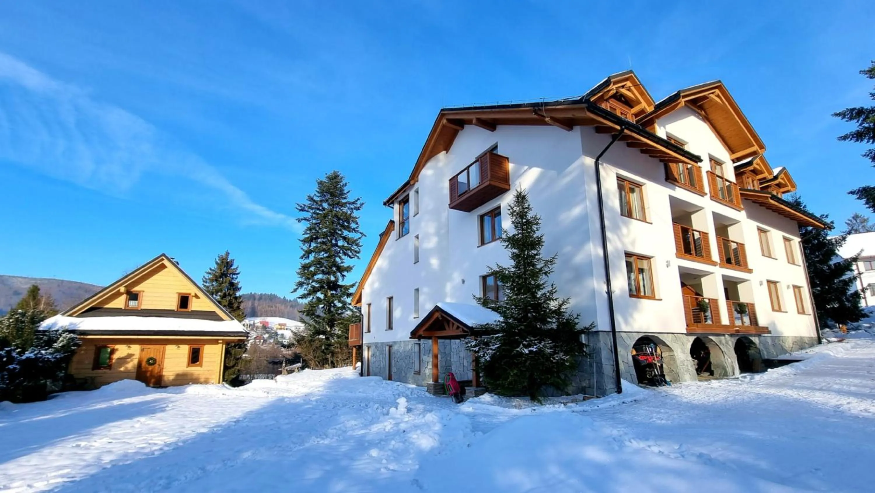 Property building in Rezydencja Barrettski