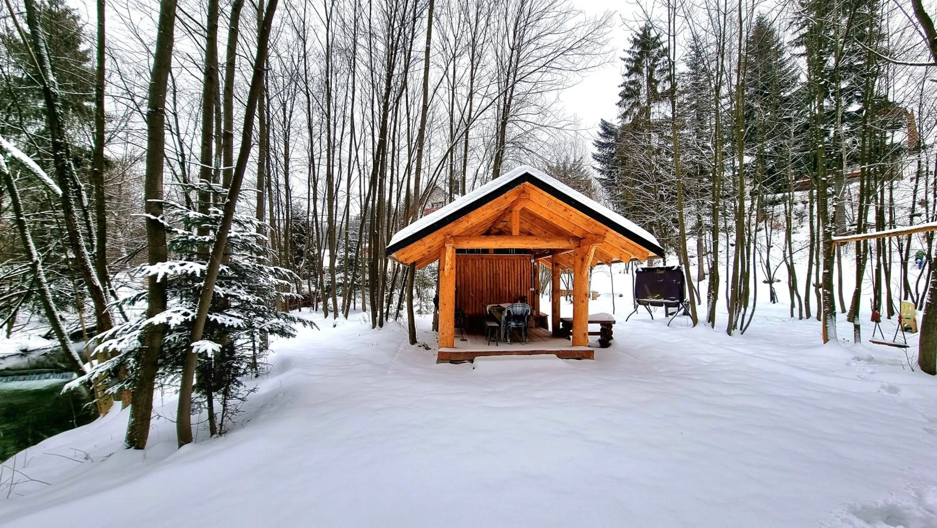 Property building in Rezydencja Barrettski