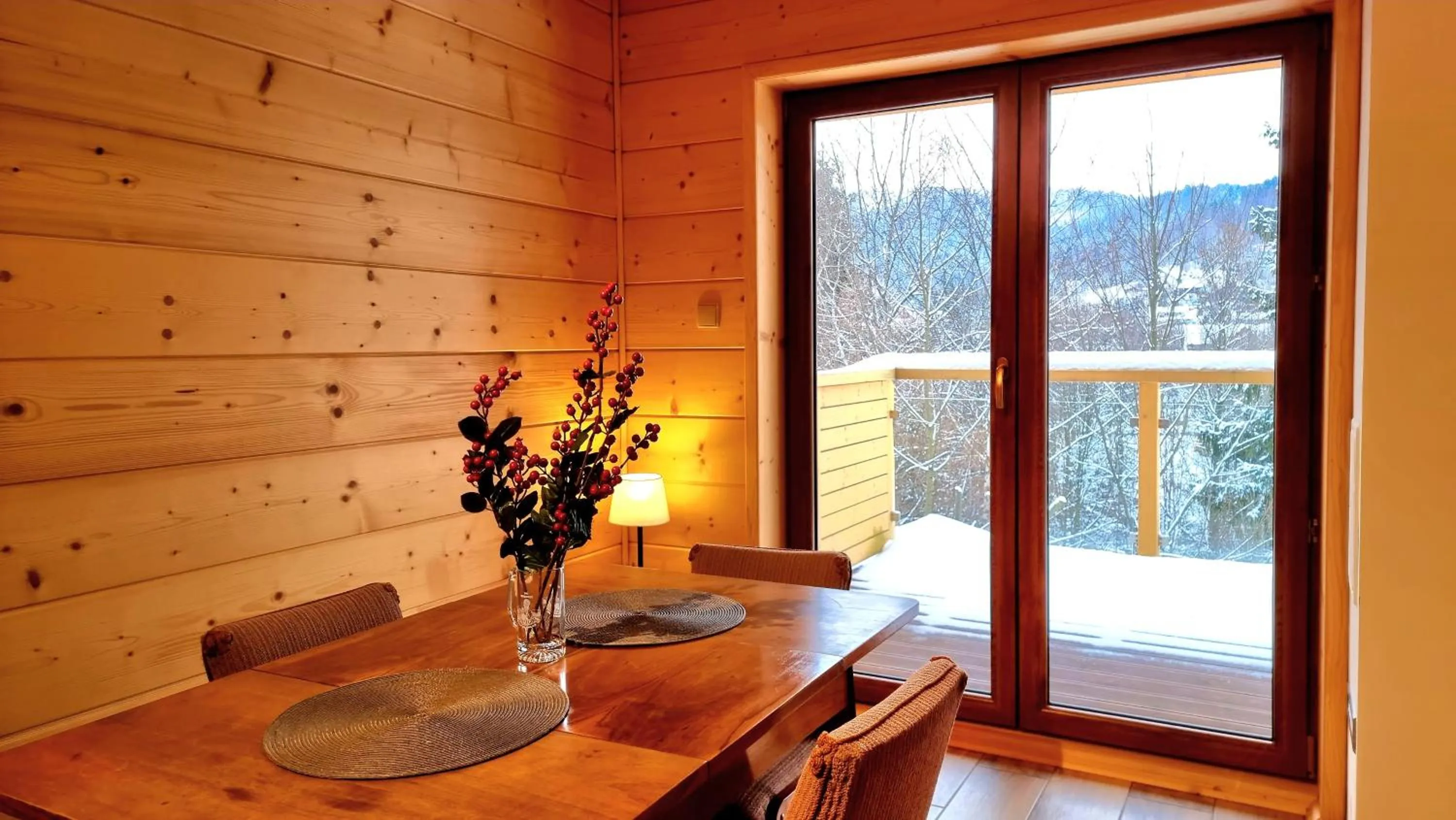 Dining area in Rezydencja Barrettski