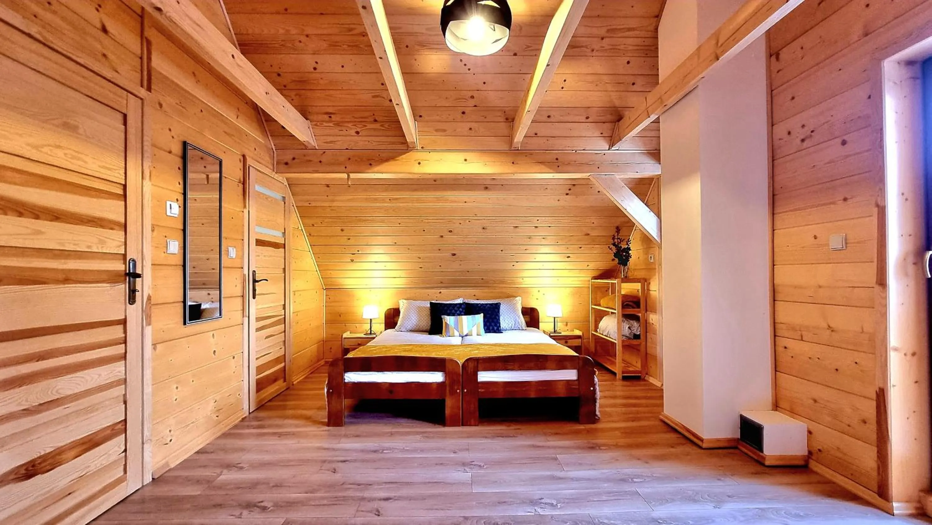 Photo of the whole room, Bed in Rezydencja Barrettski