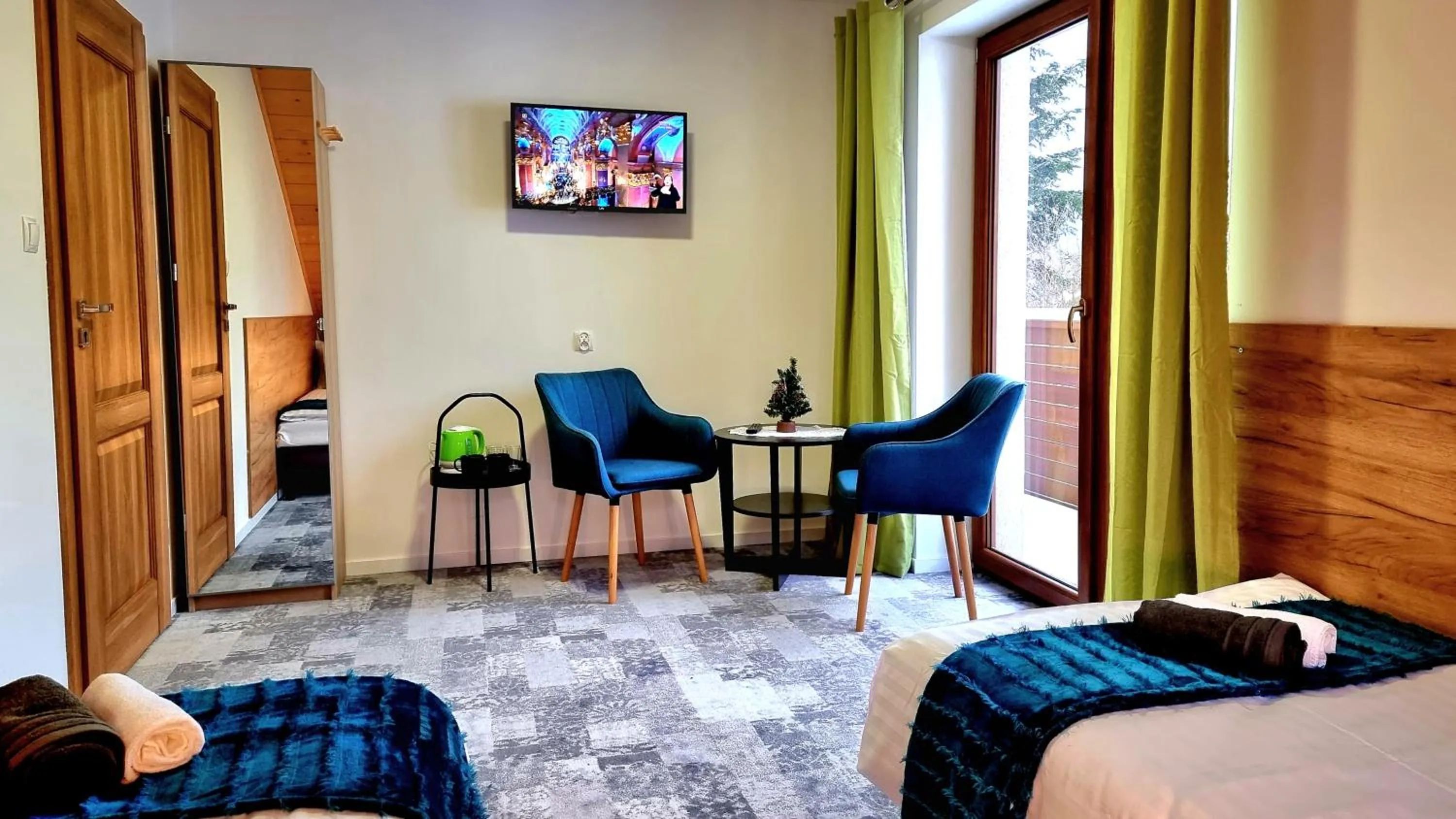 Seating area, Bed in Rezydencja Barrettski