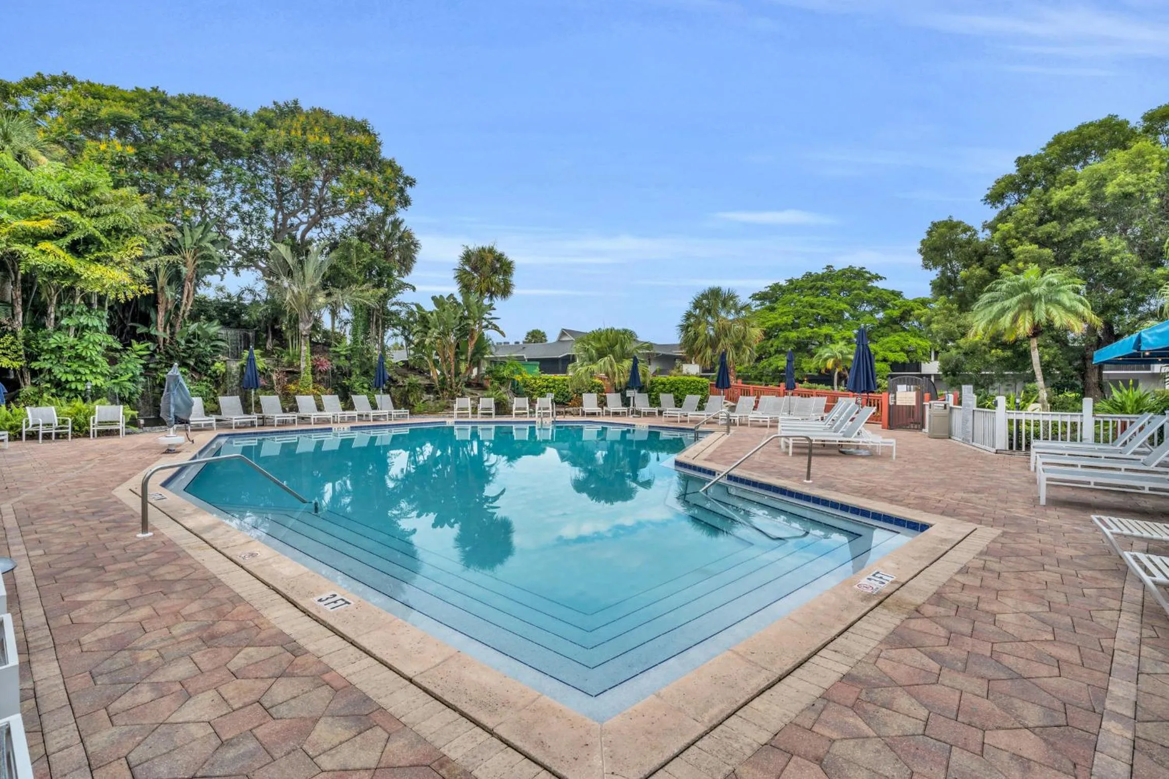 Swimming pool in Park Shore Resort by Mike Z Rentals
