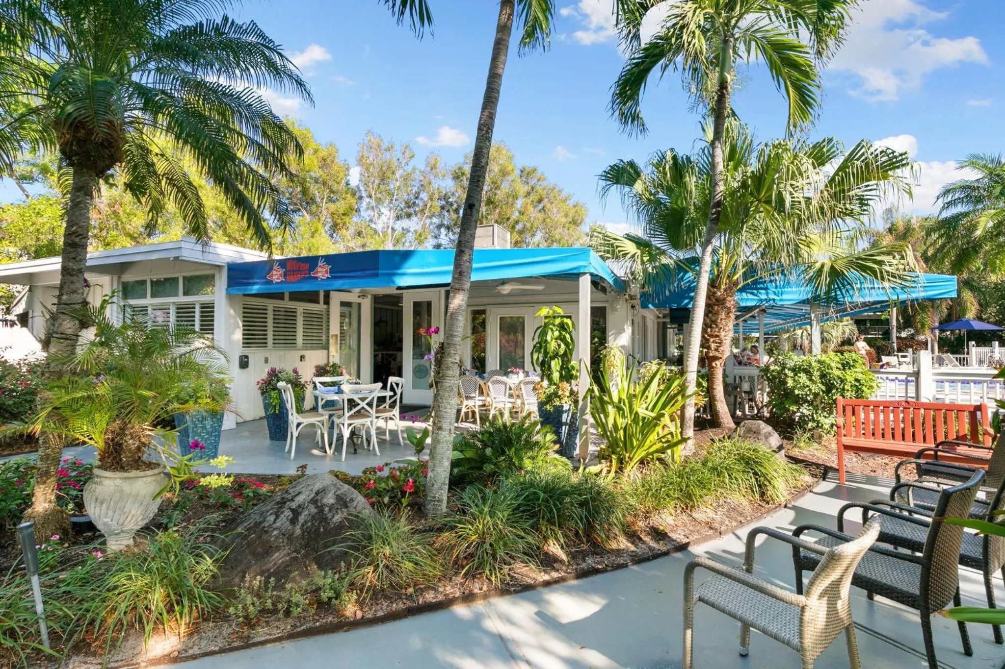 Food and drinks in Park Shore Resort by Mike Z Rentals