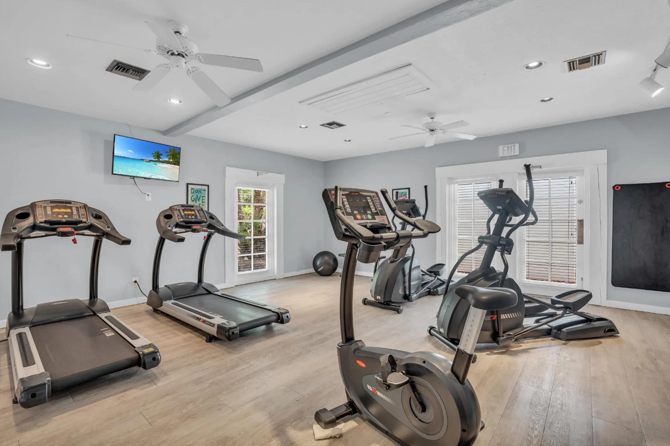 Fitness centre/facilities in Park Shore Resort by Mike Z Rentals
