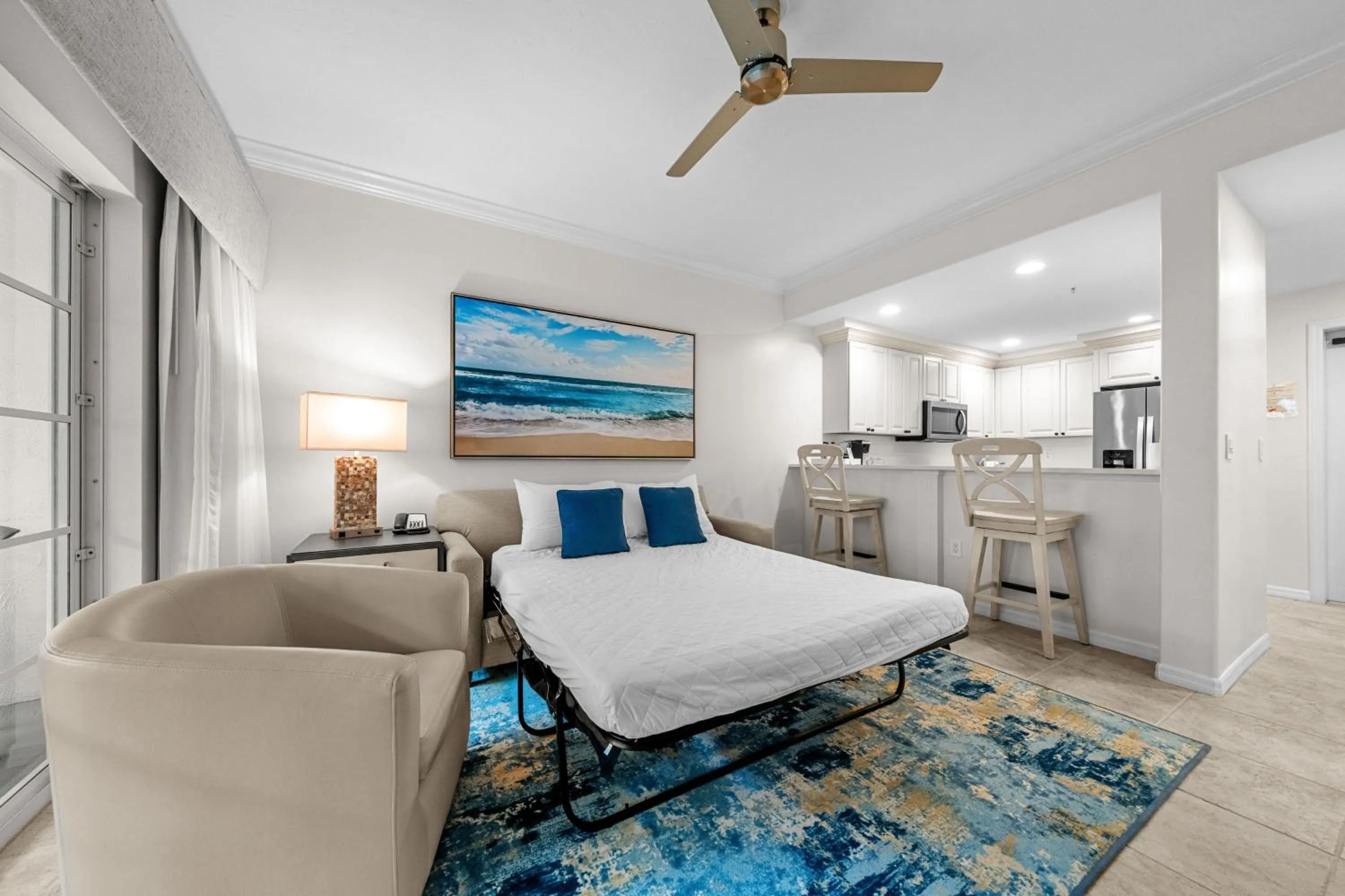 Living room, Bed in Bellasera Resort