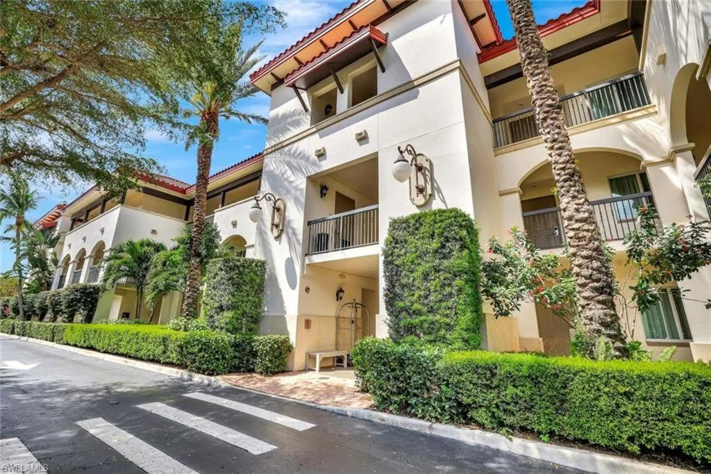 Property building in Bellasera Resort