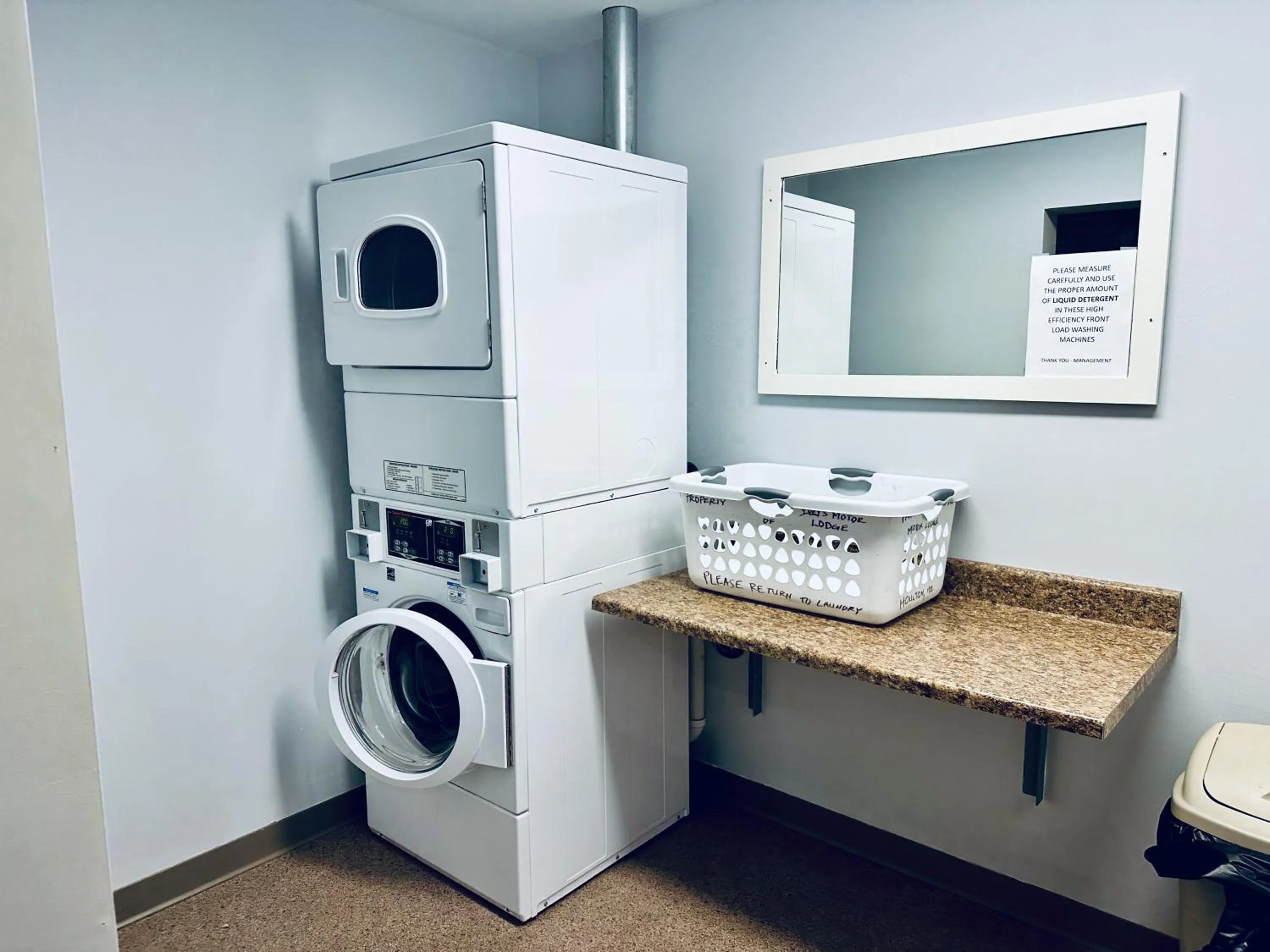 laundry in Ivey's Motor Lodge