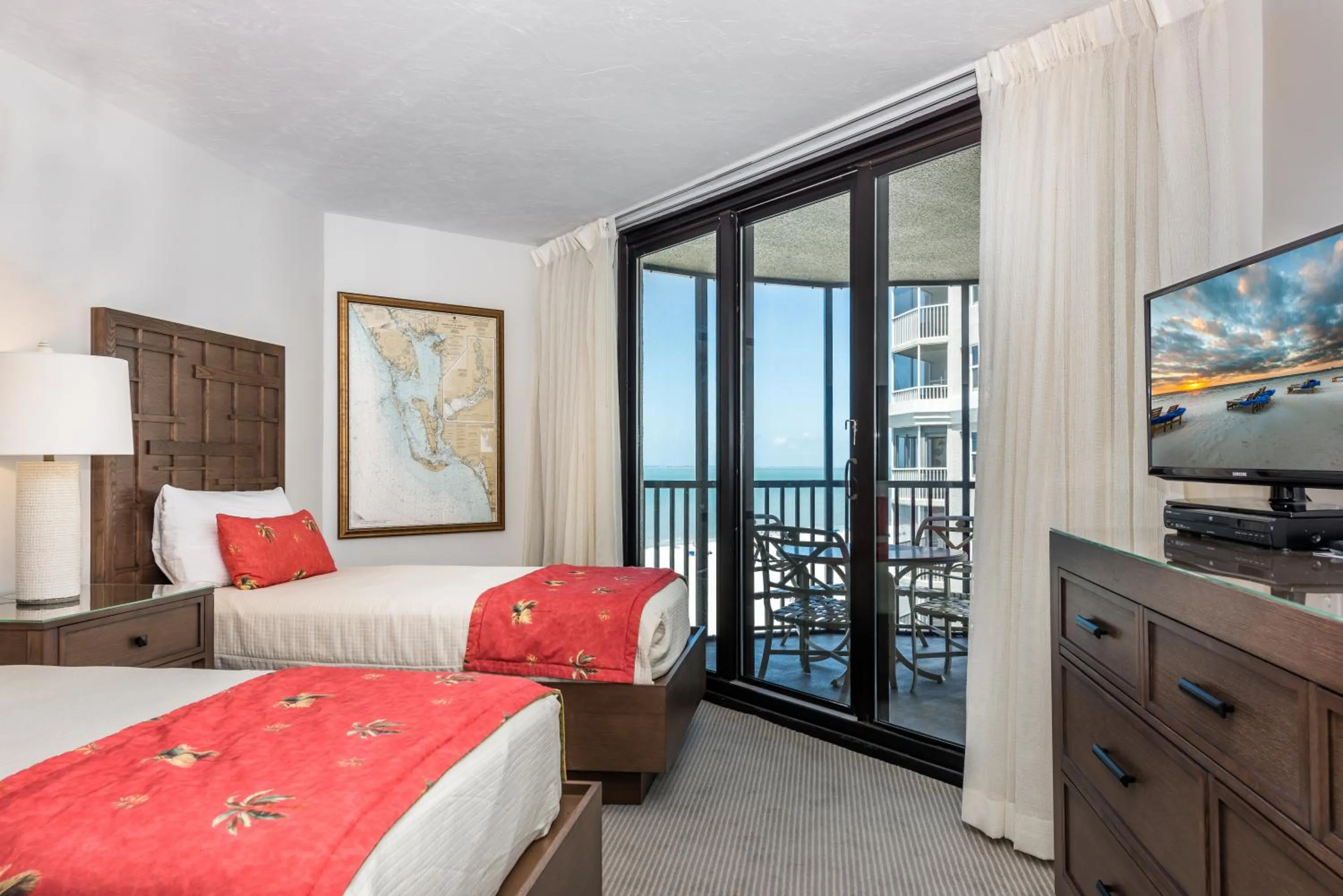 Bedroom, Bed in Pointe Estero Resort