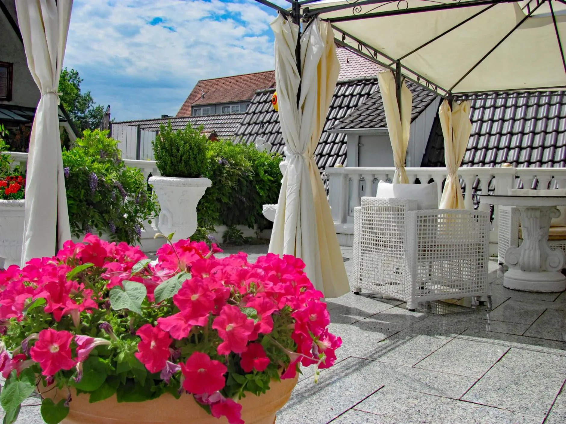 Balcony/Terrace in Apartment Storchenfärbe