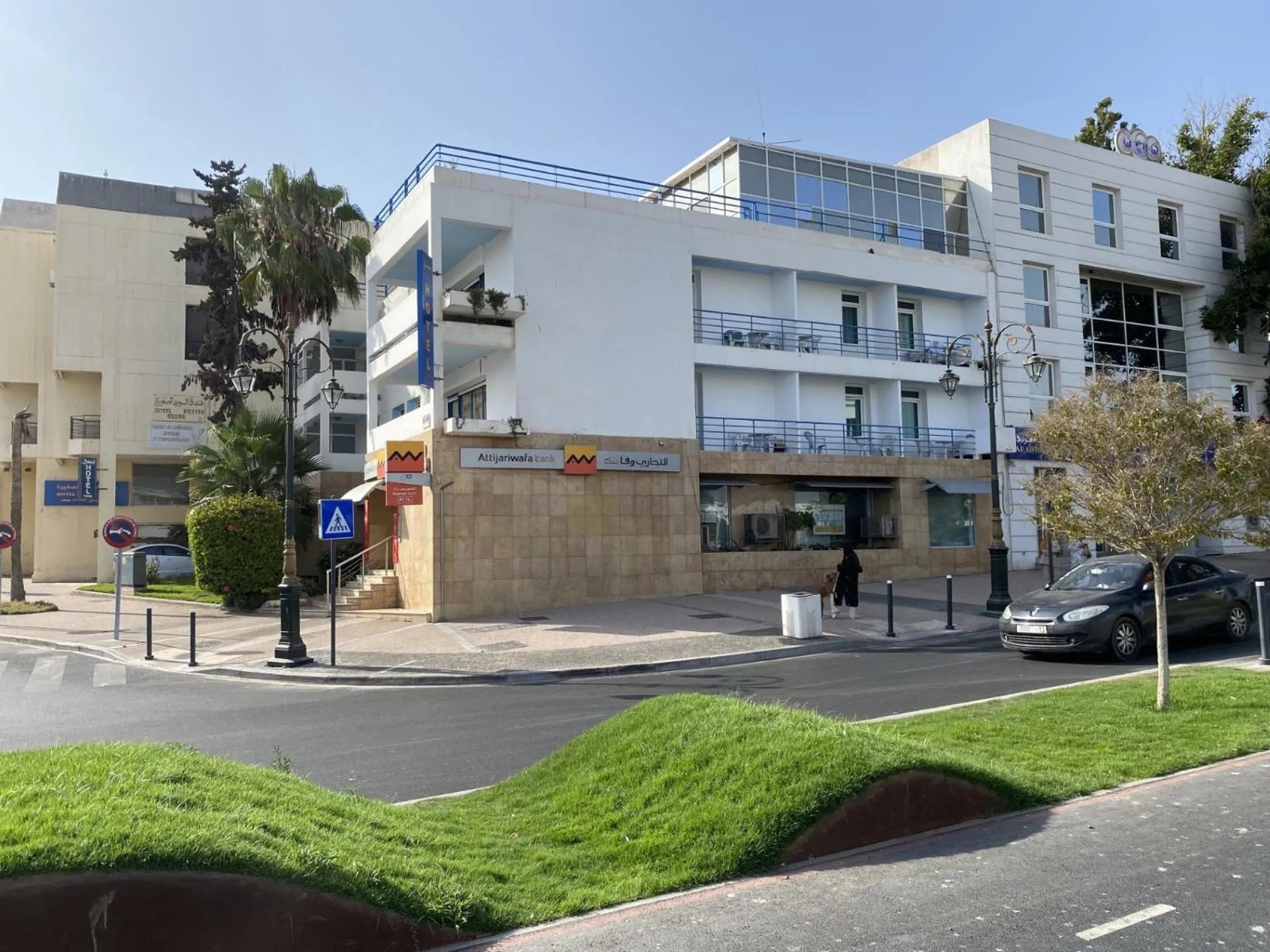 Facade/entrance in Hôtel Petite Suède