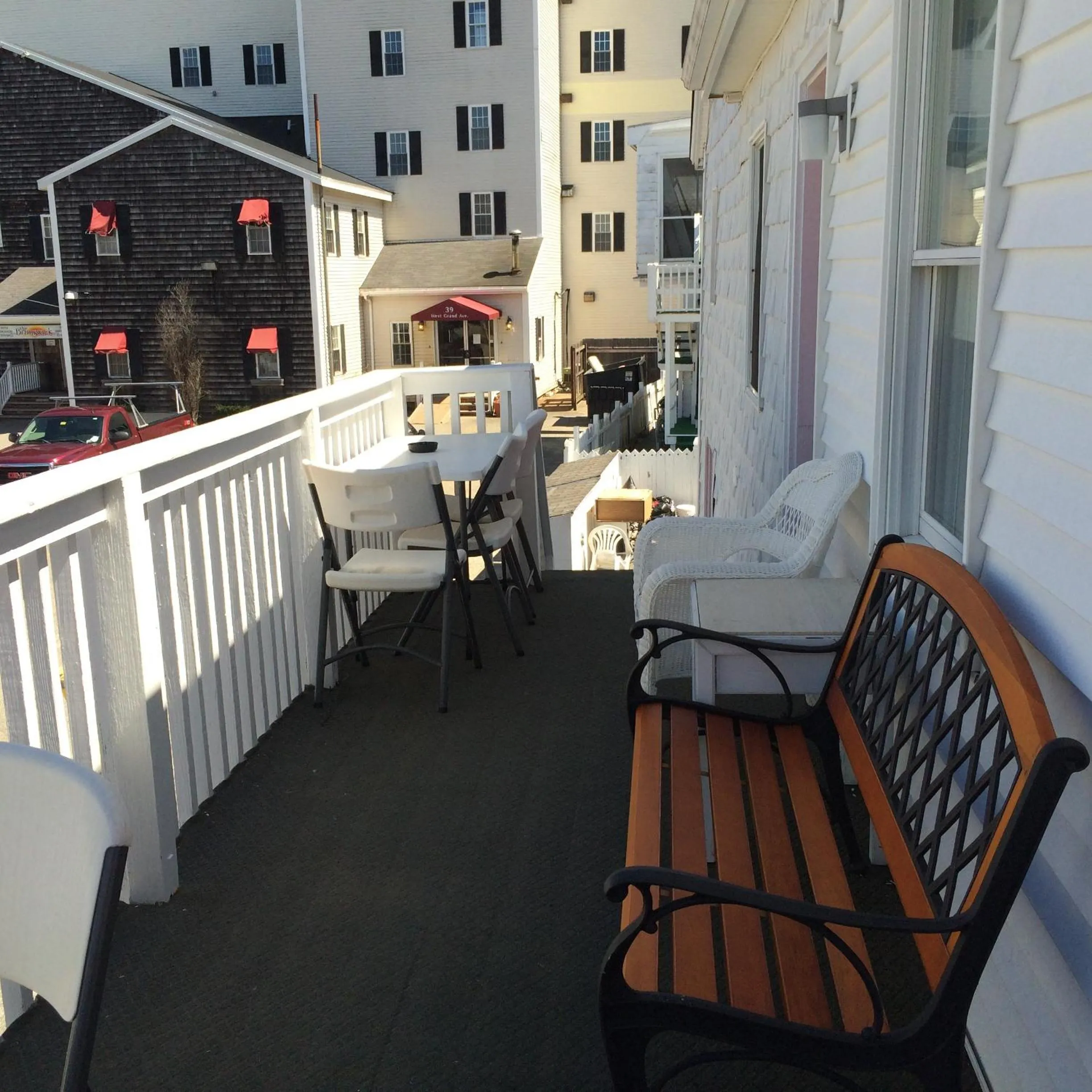 Day in The New Oceanic Inn