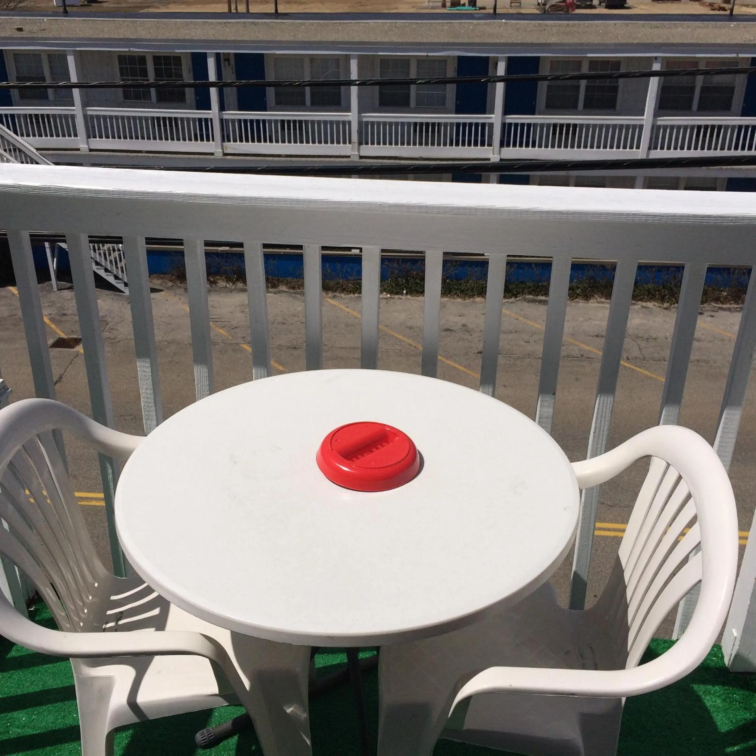 Day in The New Oceanic Inn