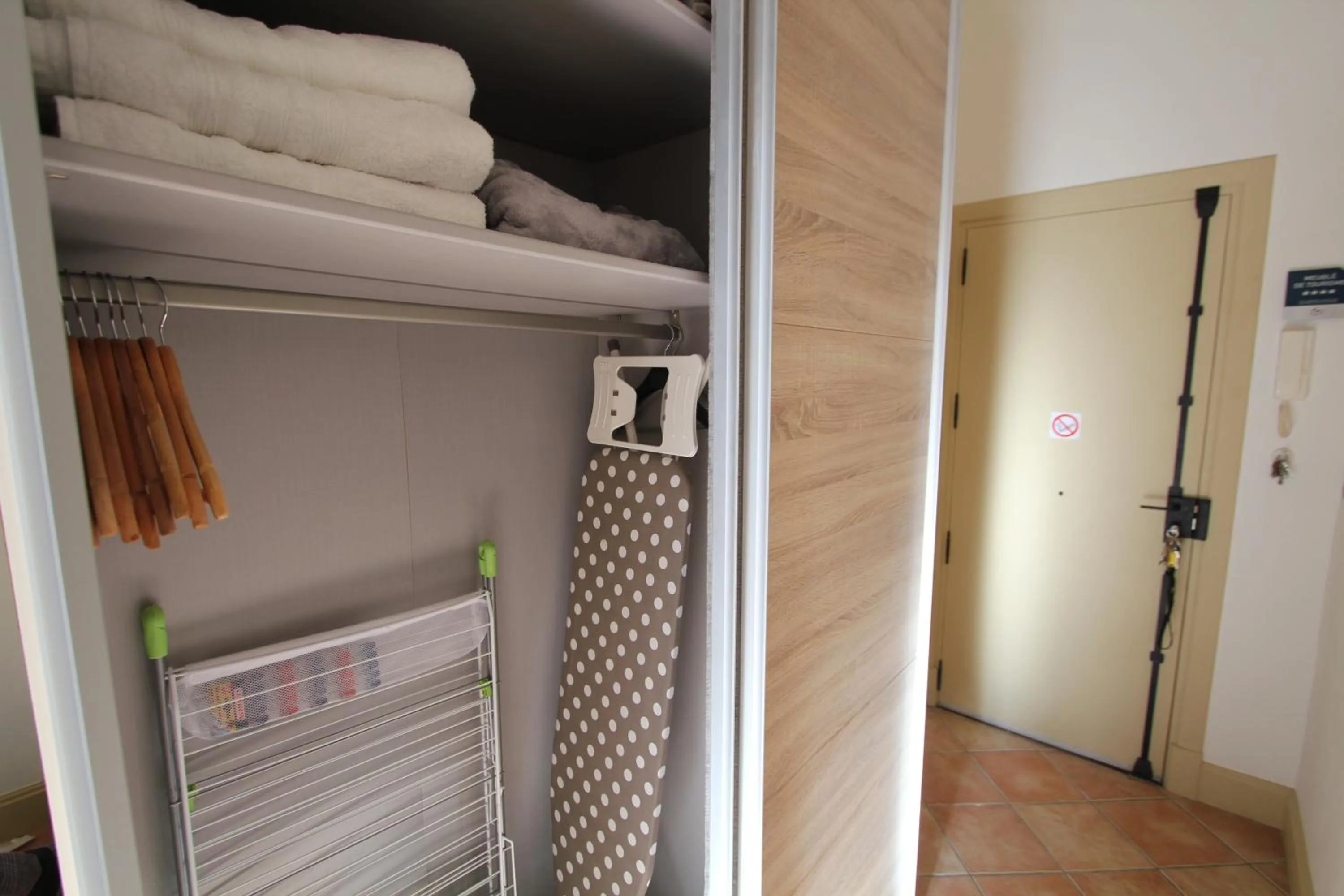 storage in Nice Massena