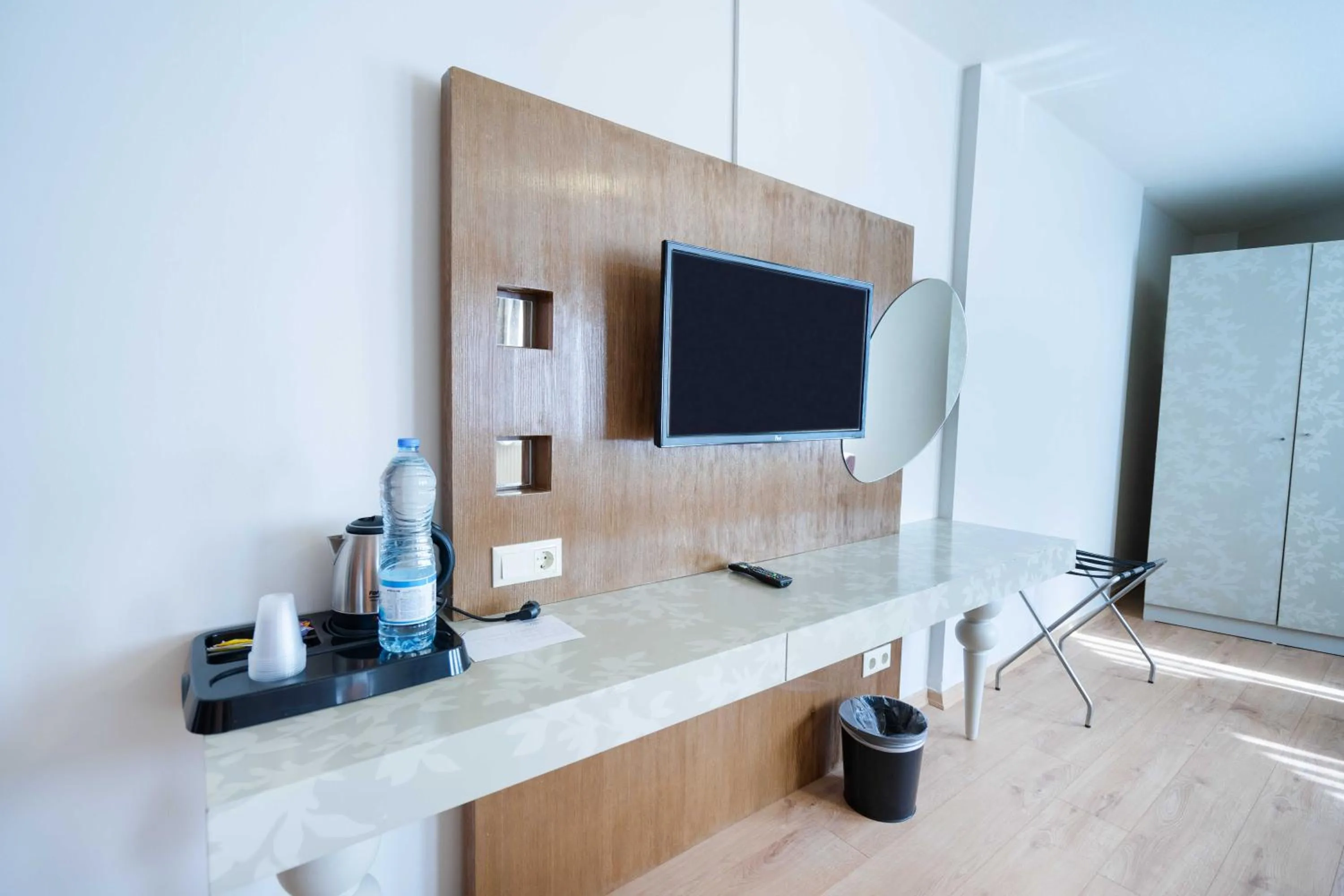 TV/Entertainment Center in Hotel Libiza
