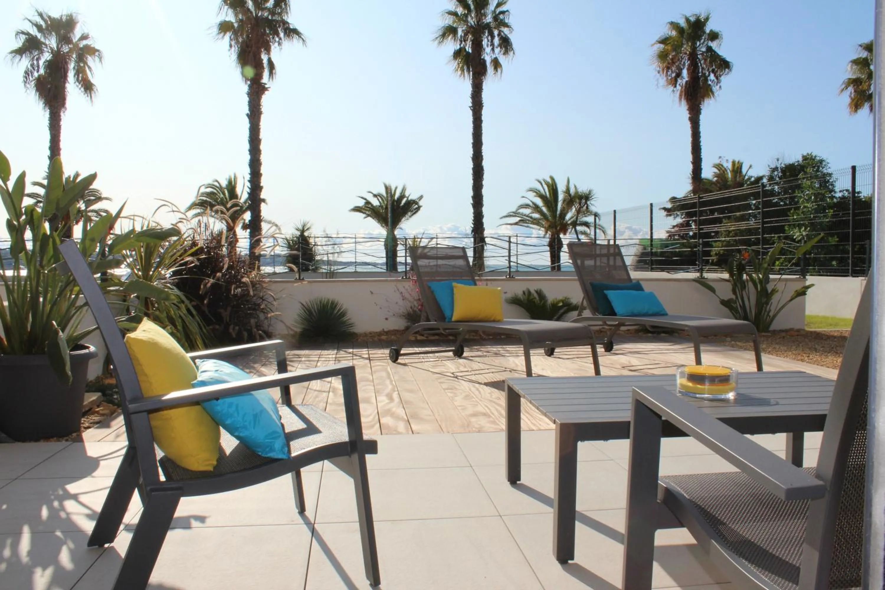 O FIL DE L'EAU BANDOL - App A05 - T3 avec Jardin et terrasse