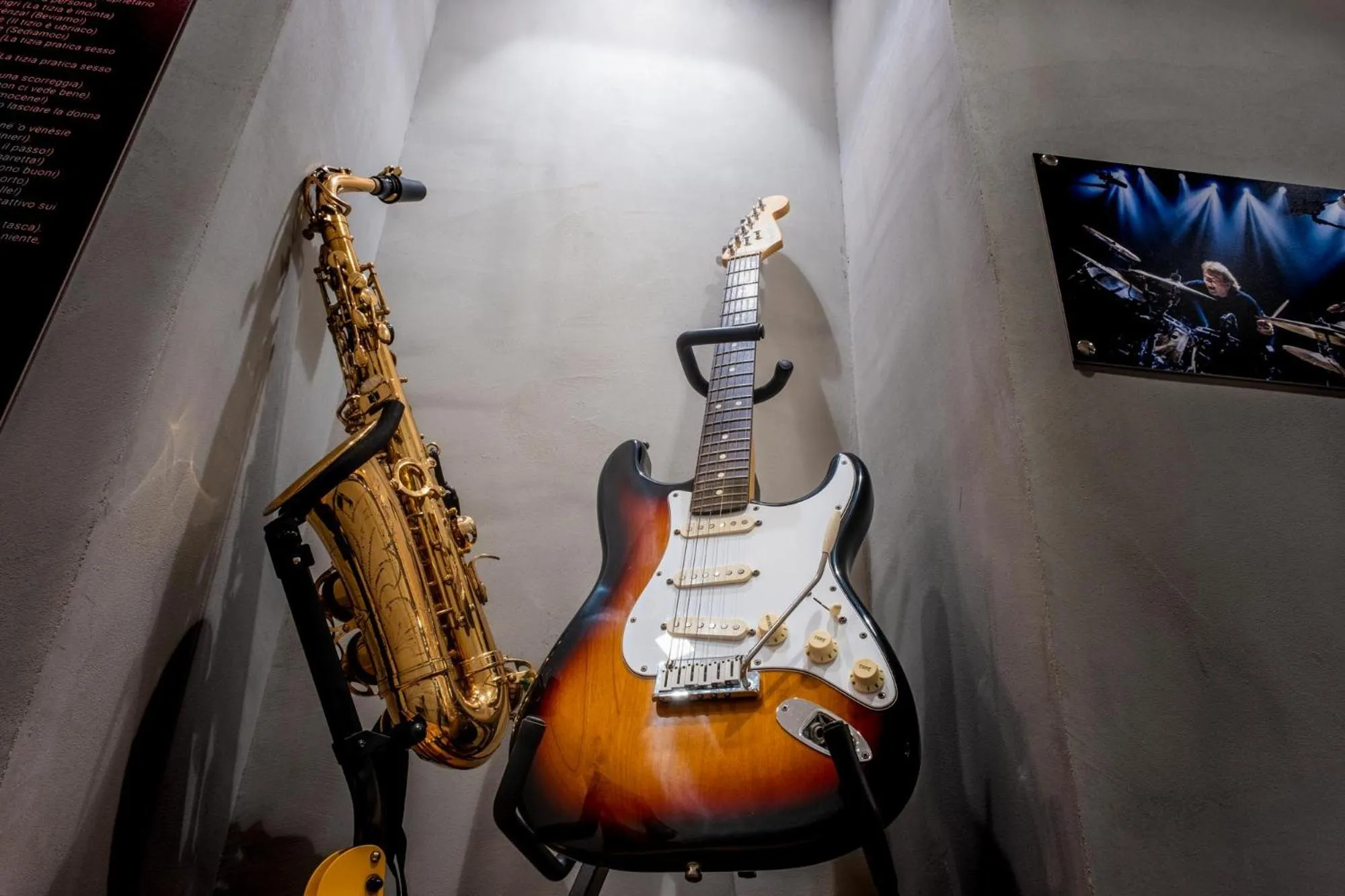 Photo of the whole room in casajammone naples b&b