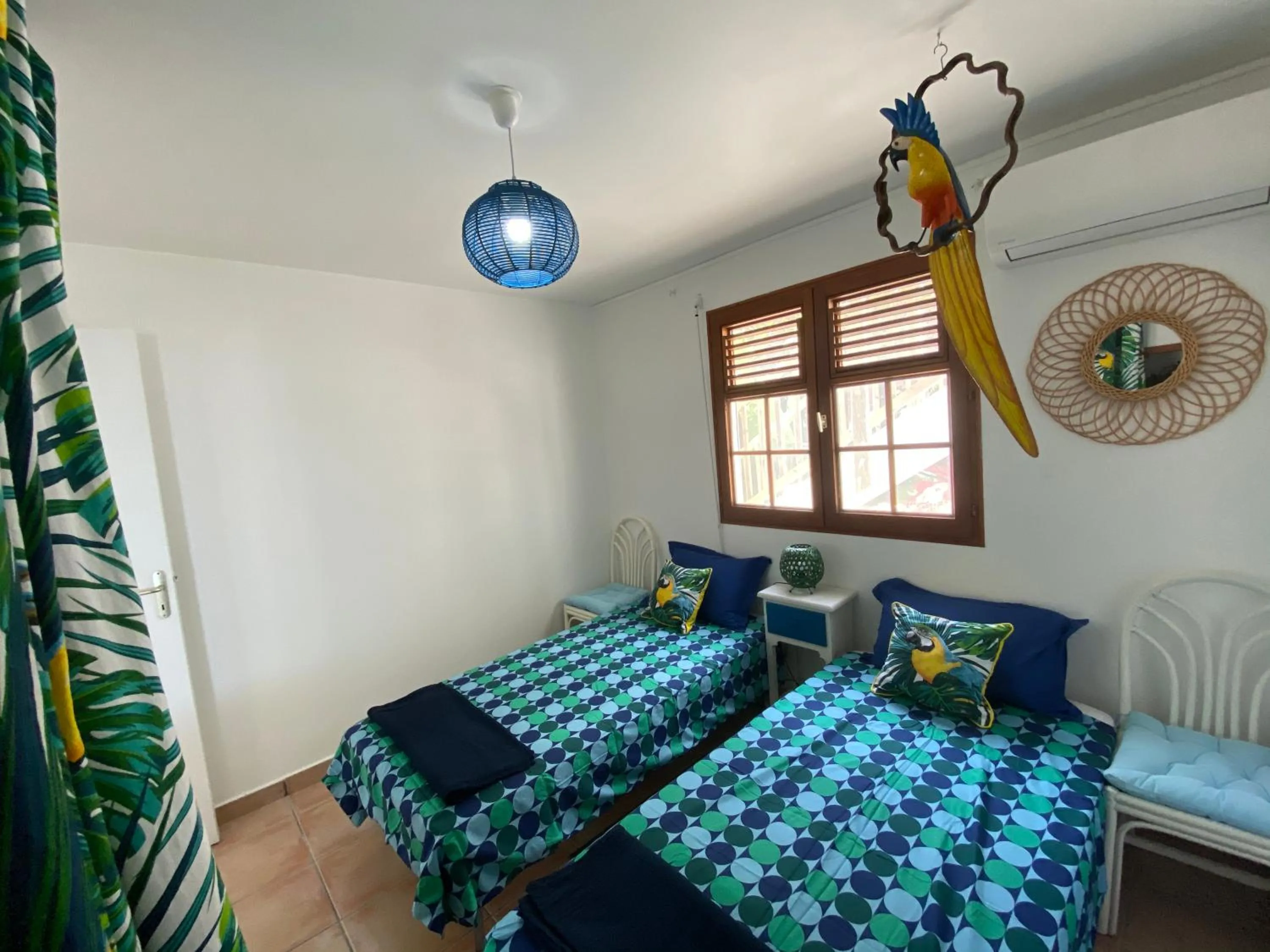 Bed in Les Floralies Gwada - Magnifique vue mer- avec Cuve à Eau