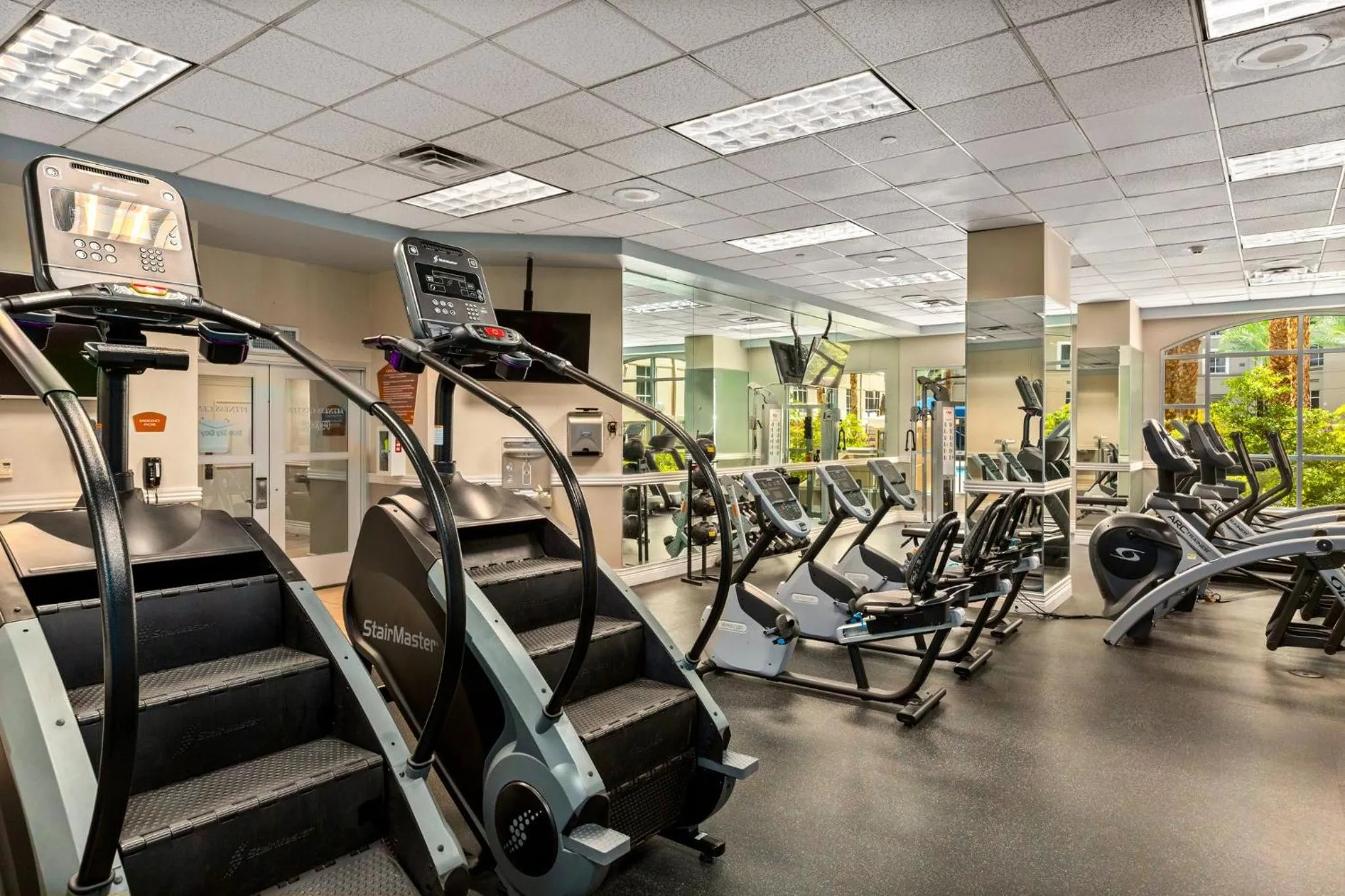 Fitness centre/facilities in Club Wyndham Grand Desert