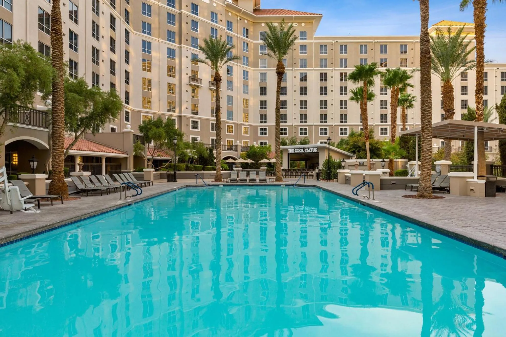 Swimming pool in Club Wyndham Grand Desert