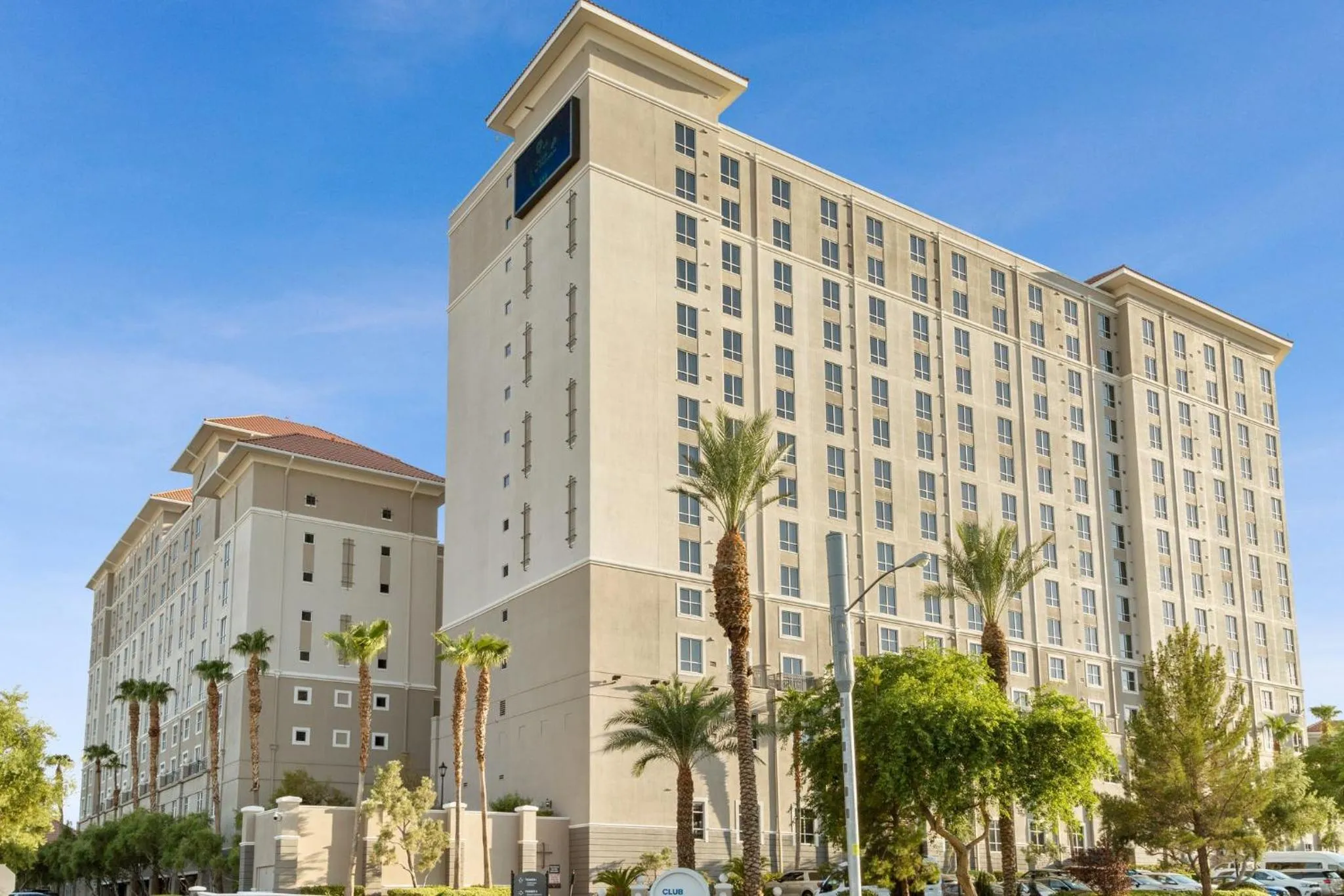 Property building in Club Wyndham Grand Desert