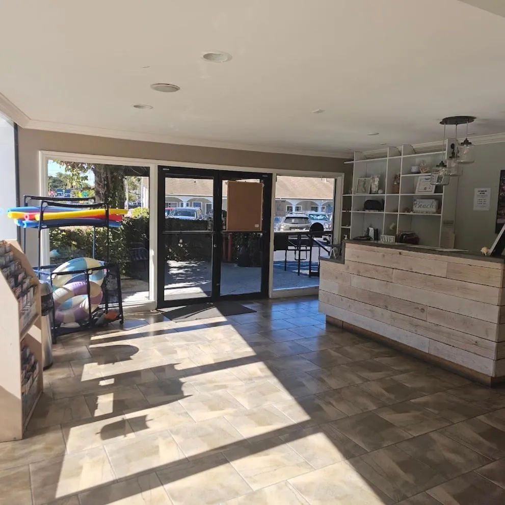 Lobby or reception in Bay Front Inn
