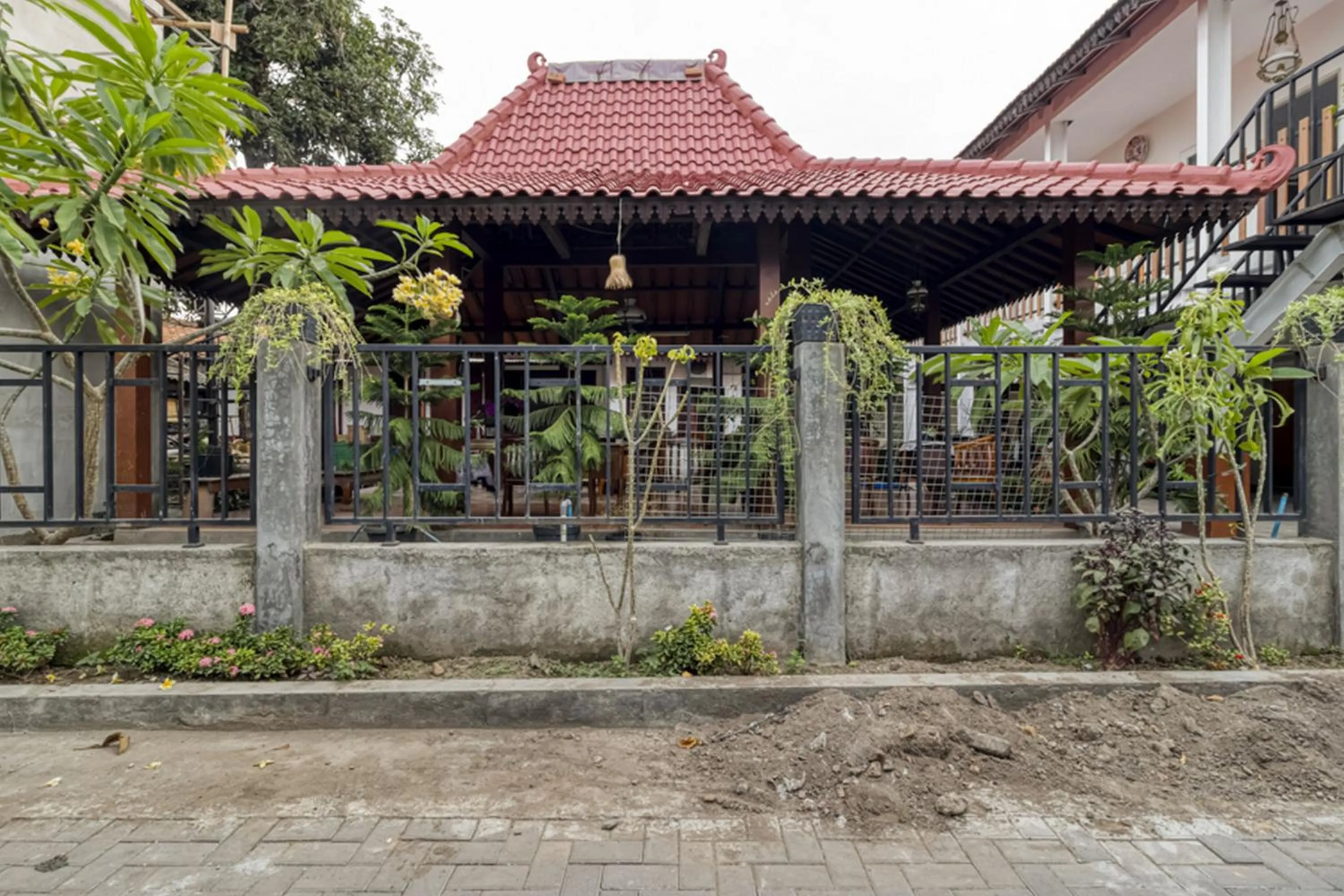 Property building in RedDoorz Syariah near Wijilan 2 Yogyakarta