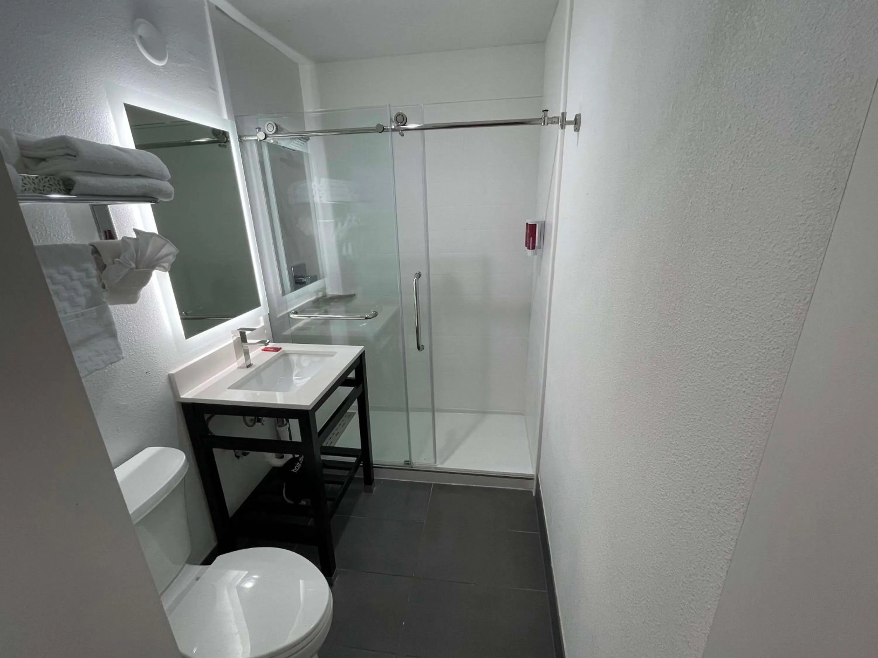 Bathroom in The Midtowner Hotel, SureStay Collection by Best Western