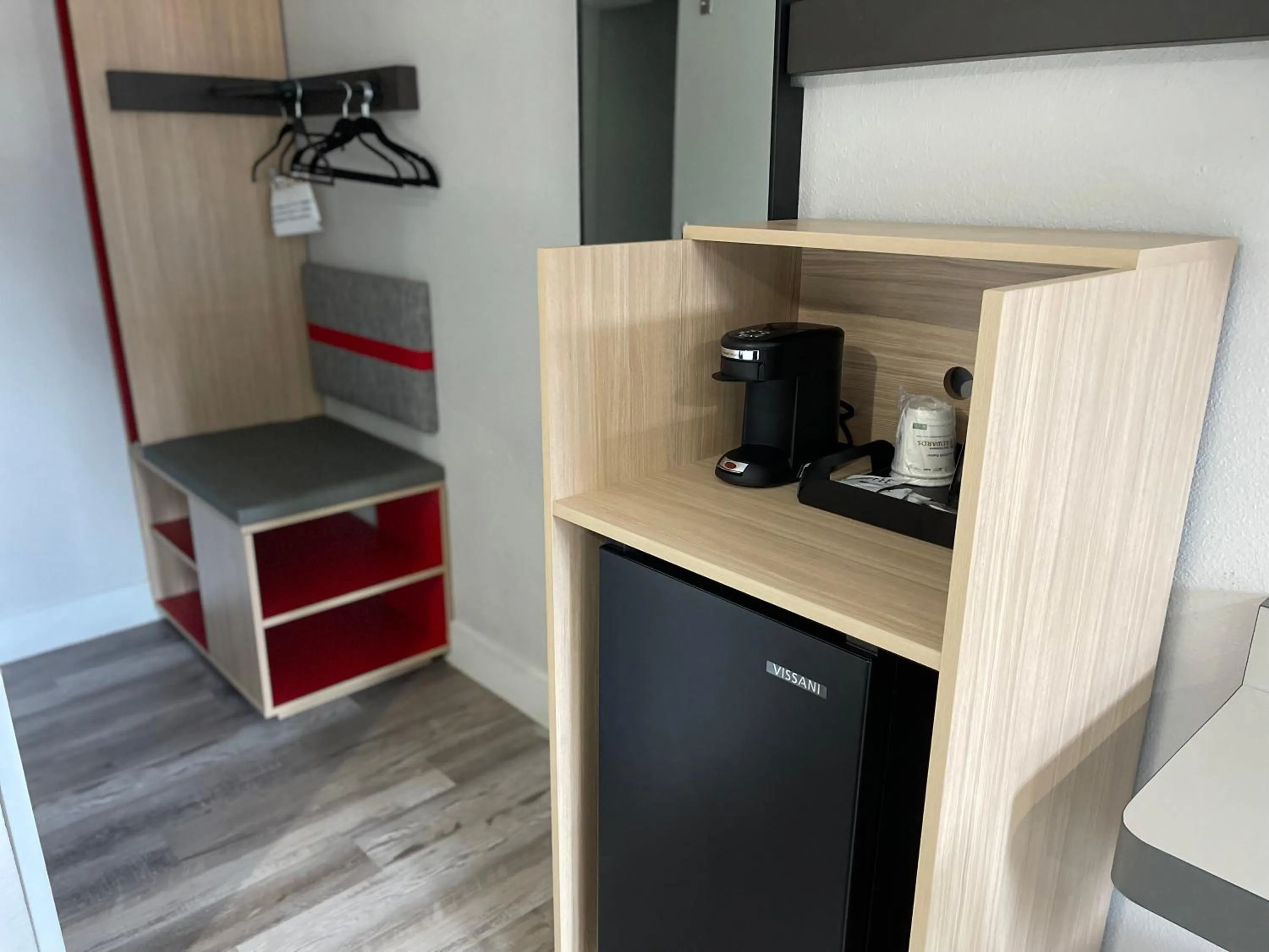 The Midtowner Hotel, SureStay Collection by Best Western