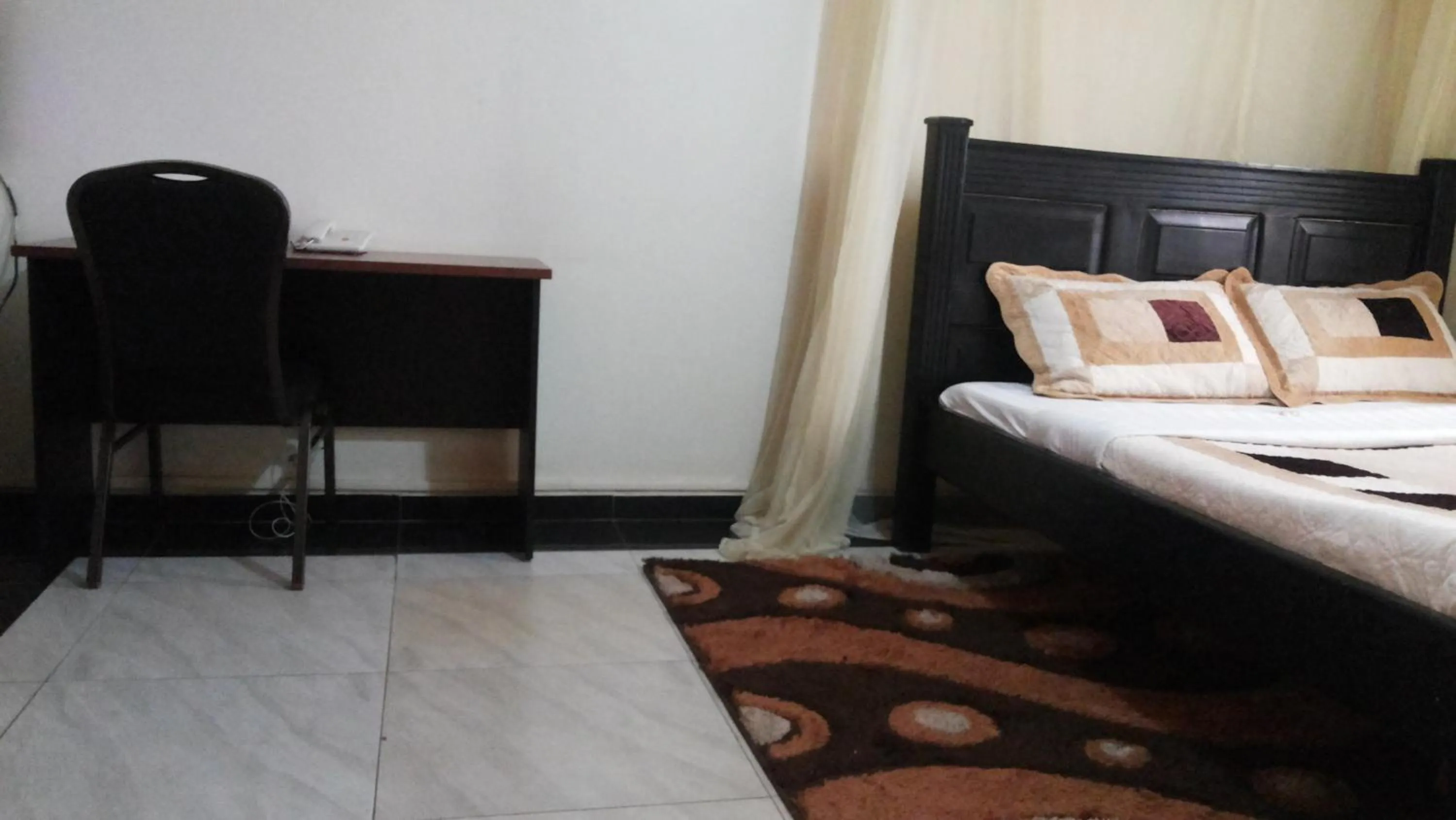 Bedroom in Hotel Good News