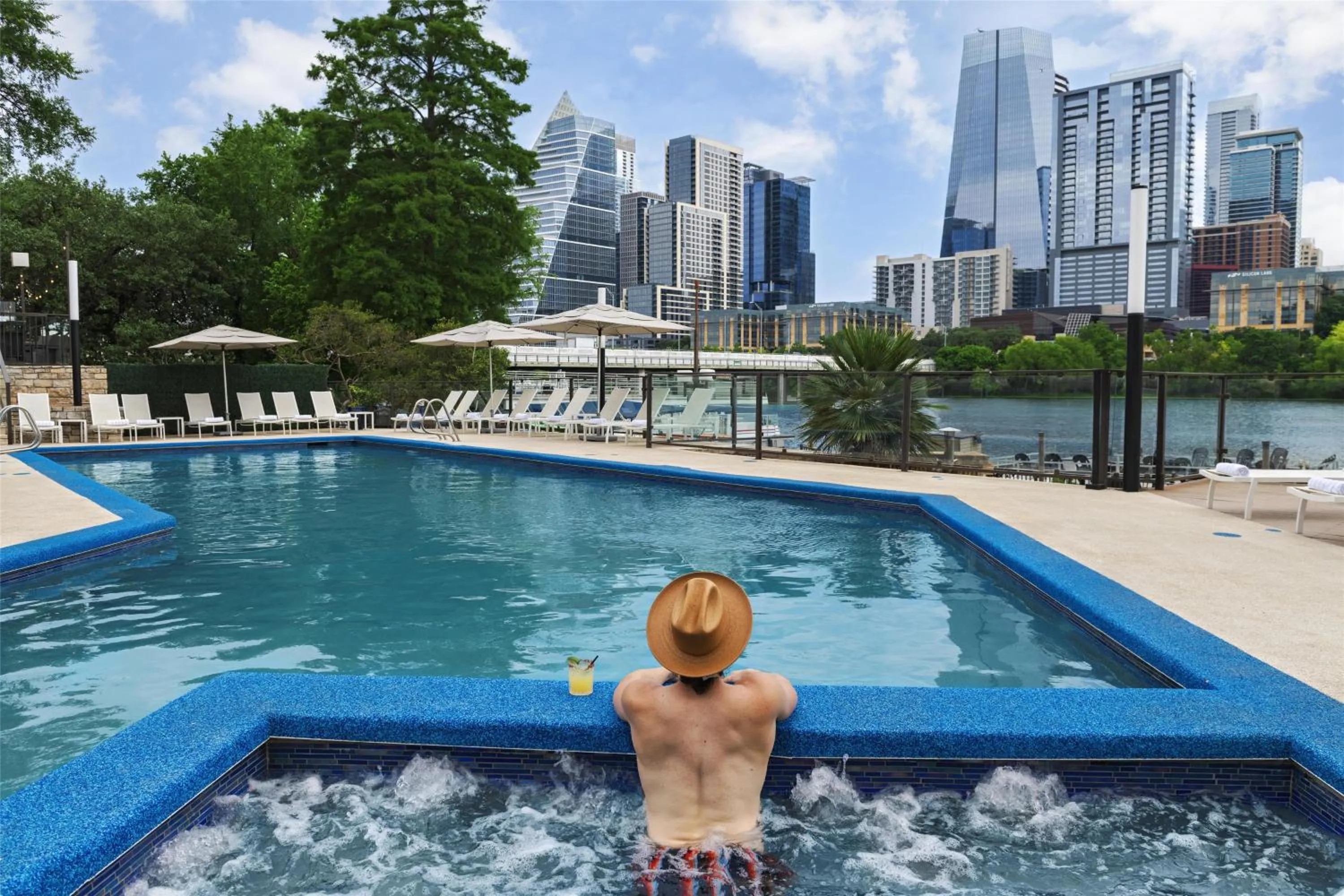 Swimming pool in Hyatt Regency Austin