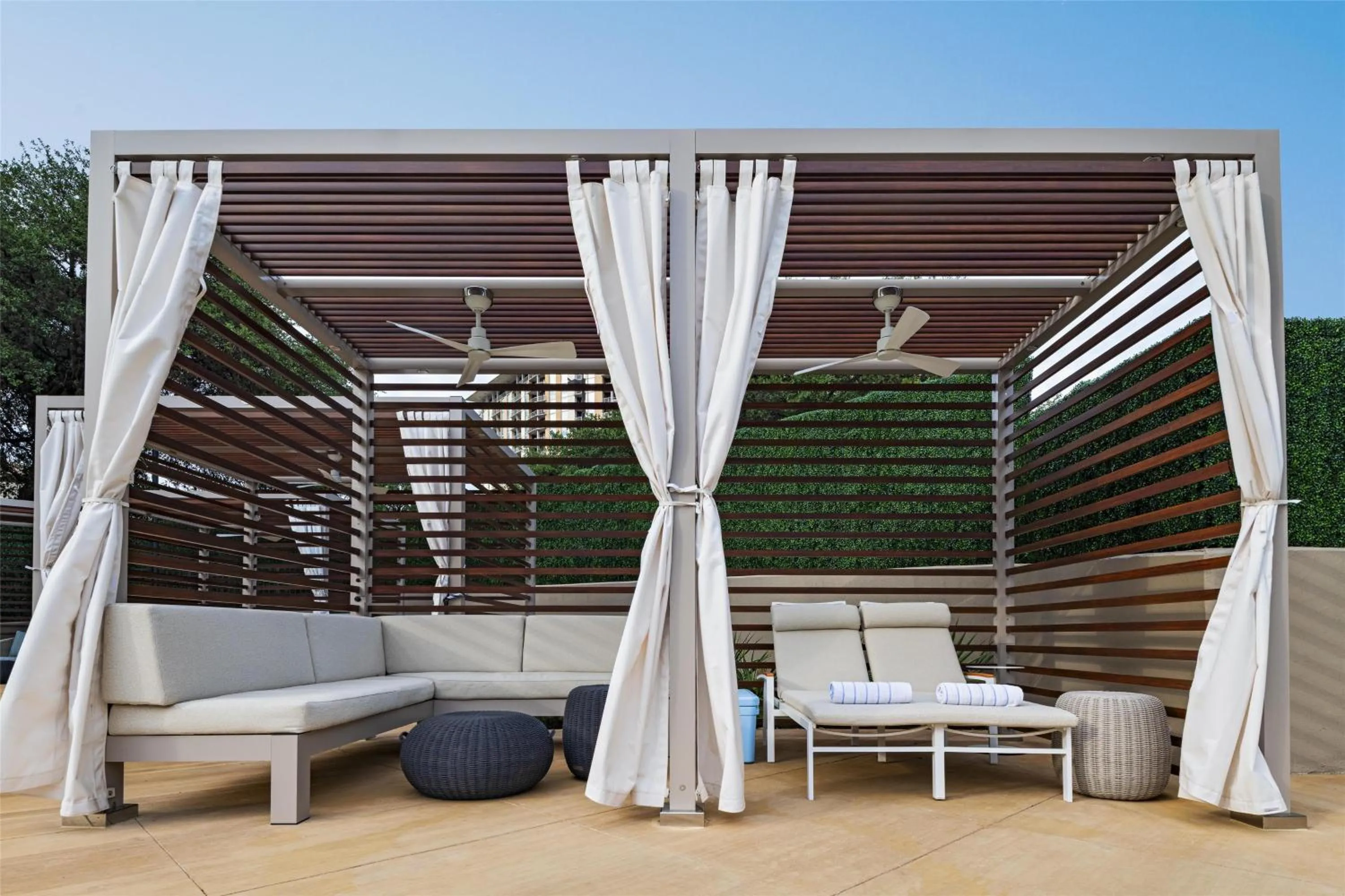 Swimming pool in Hyatt Regency Austin