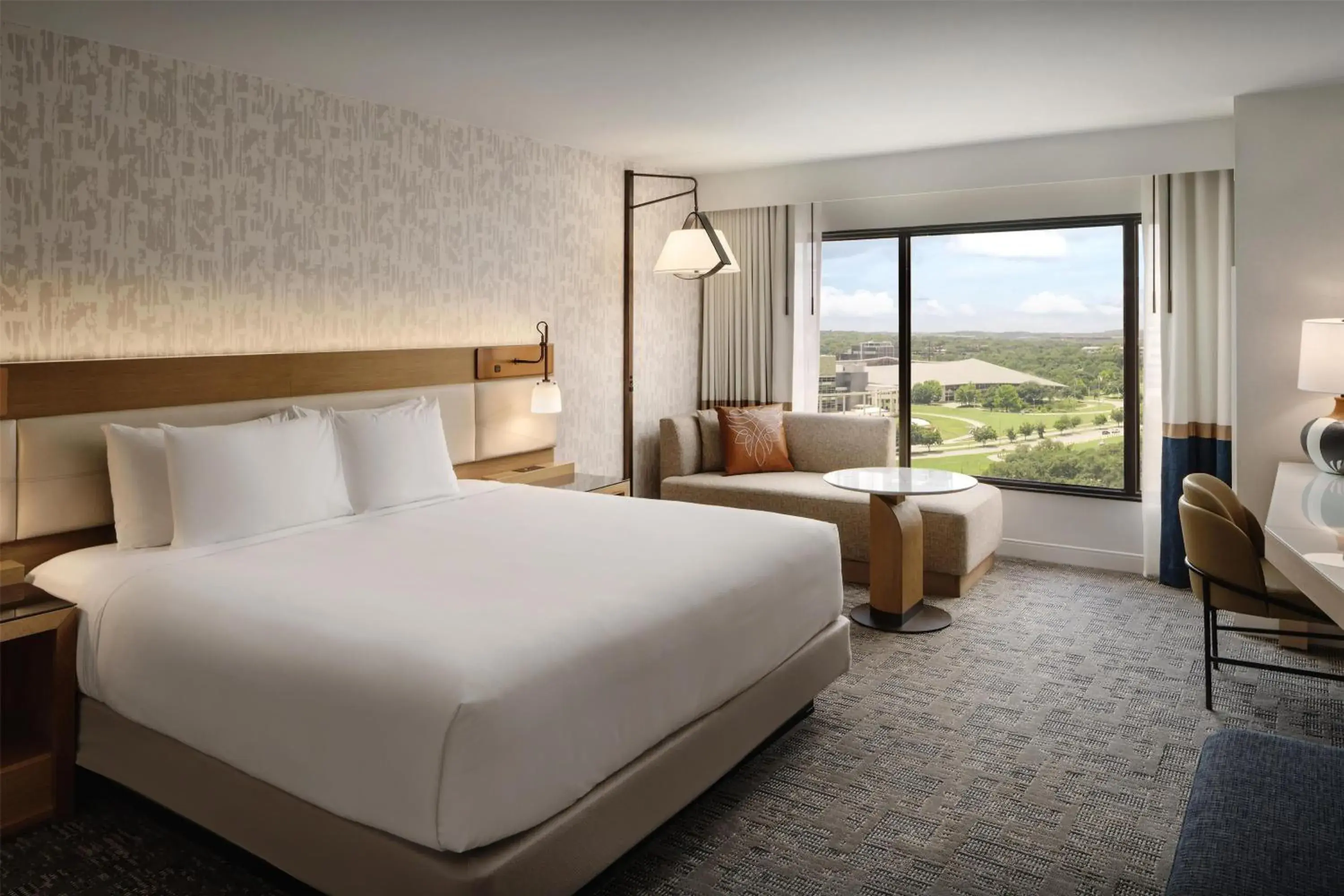 1 King Bed Accessible Tub in Hyatt Regency Austin 1 King Bed Accessible Tub in Hyatt Regency Austin