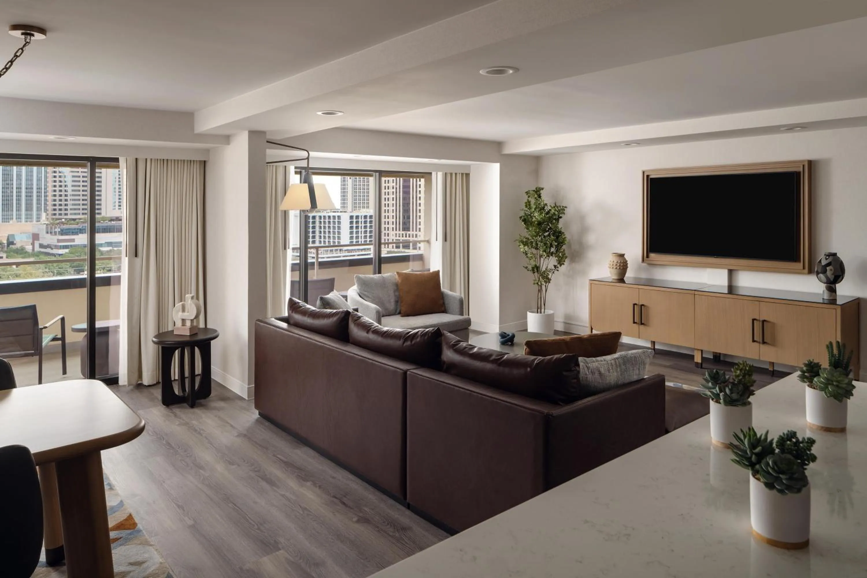 Photo of the whole room in Hyatt Regency Austin