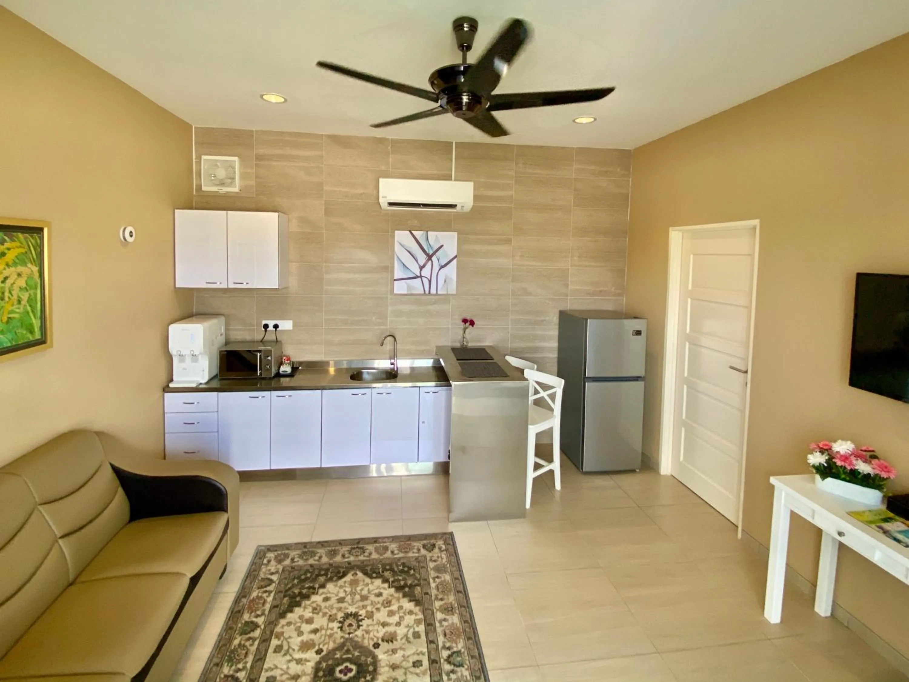 TV and multimedia in The Paddy Field - Private Pool Villas